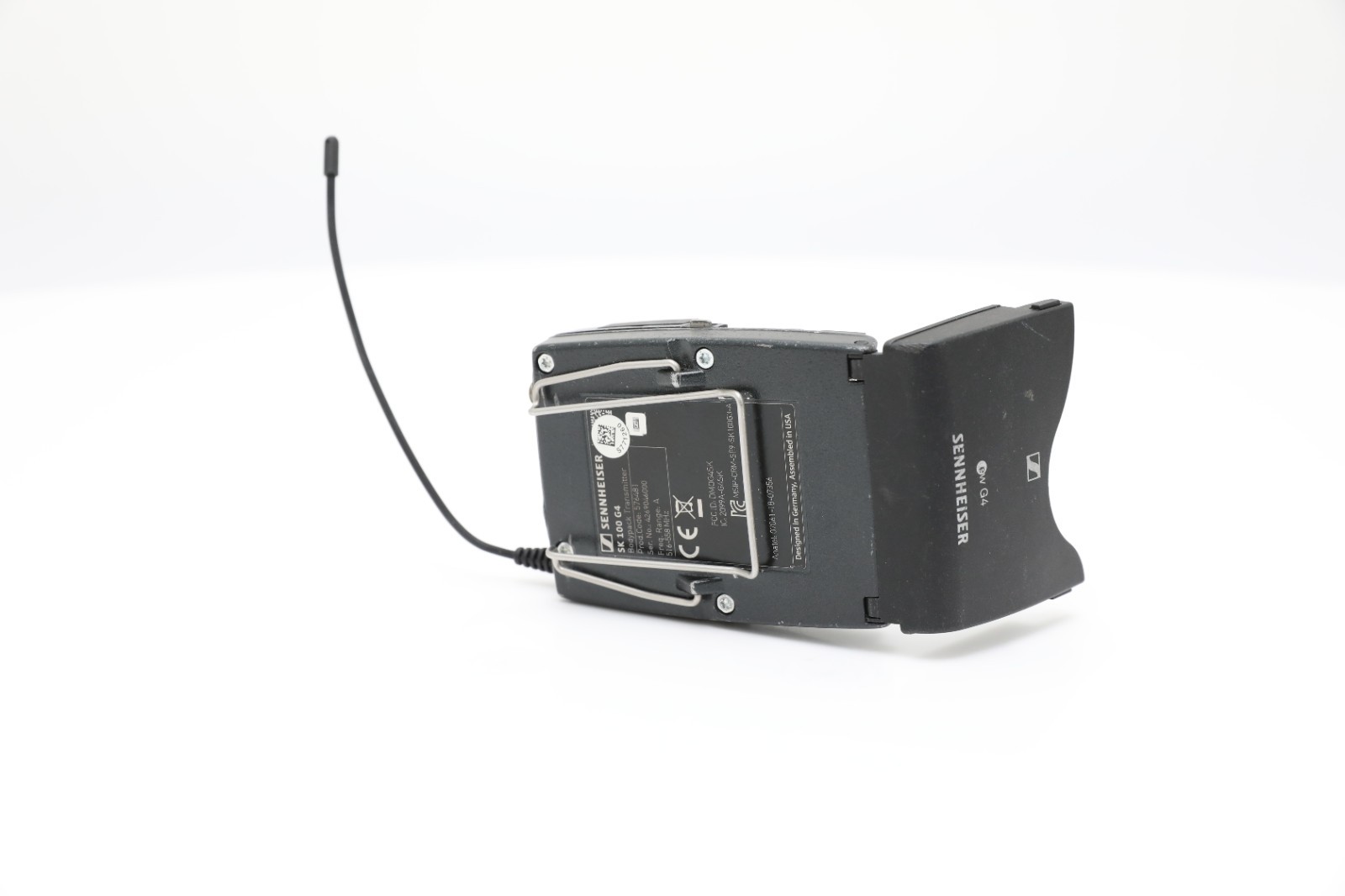 Sennheiser SK 100 G4 Wireless Bodypack Transmitter (Freq A)-Fair Condition; Mute