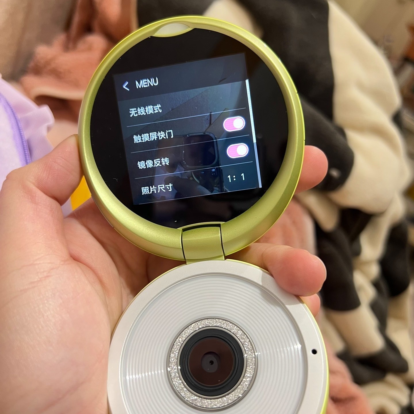 Casio Exilim TR Mini TR-M10 Digital Beauty Camera Green Bluetooth Built-in Wi-Fi