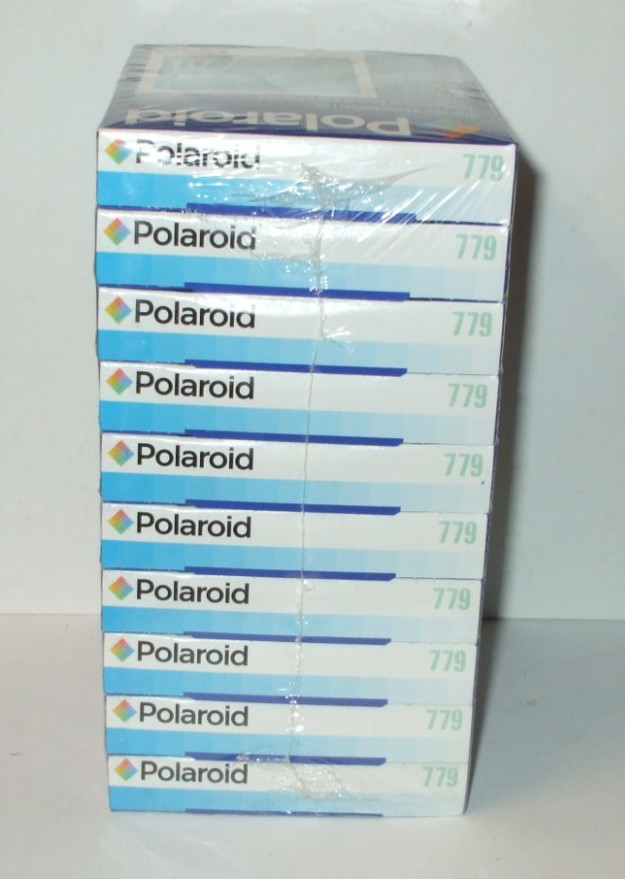 Polaroid Film 779 Sealed 10 Pack 10 Photos 3 1/8″ x 3 1/8″ – NOS