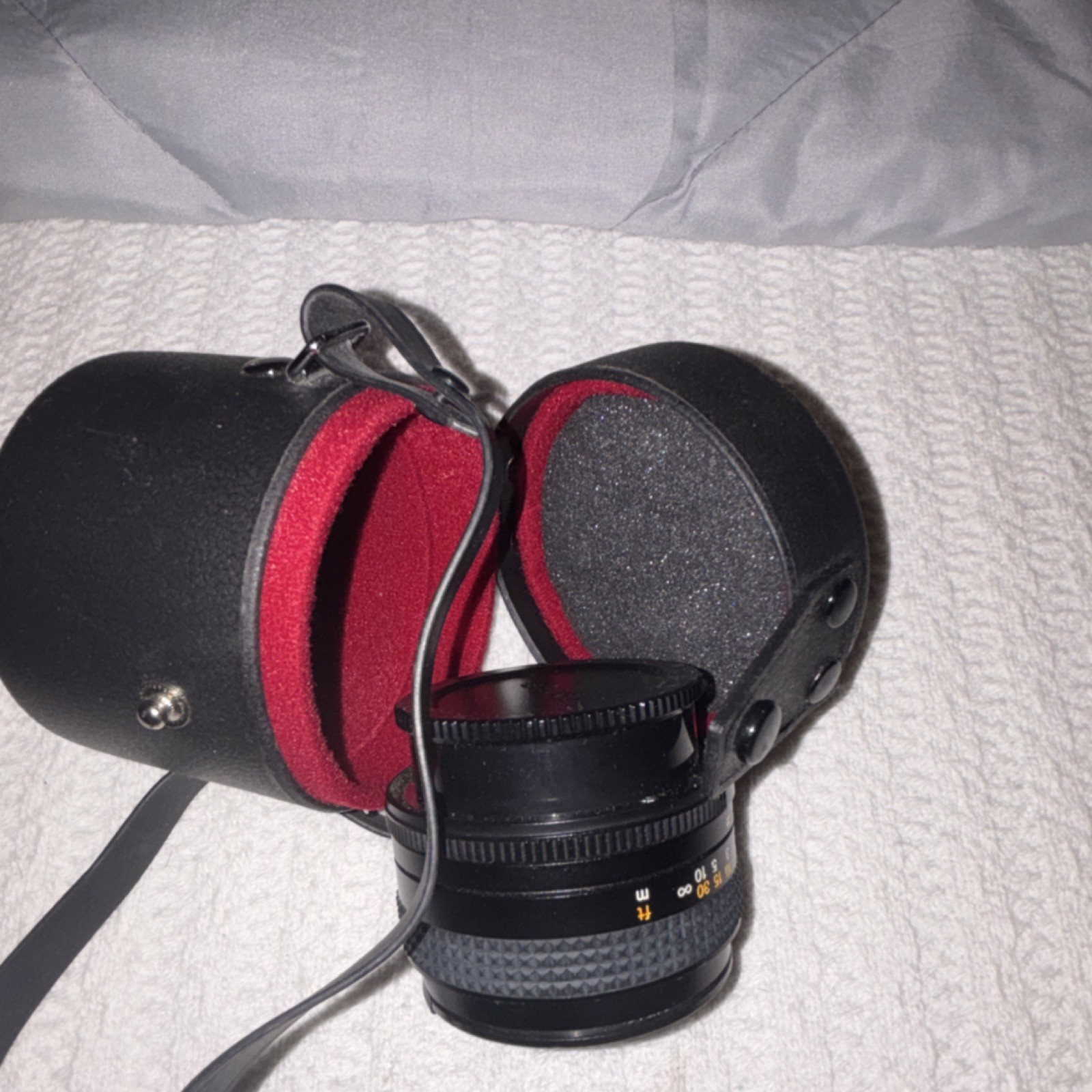 Konica Hexanon AR 50mm f1.8 vintage sharp Lens Konica AR-Mount with Case & Cap