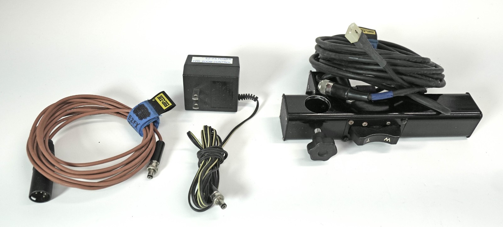 VARIZOOM HOT HEAD CAMERA MOTION CONTROL W/PAN & TILT HEAD, ZOOM CONTROL, CASE
