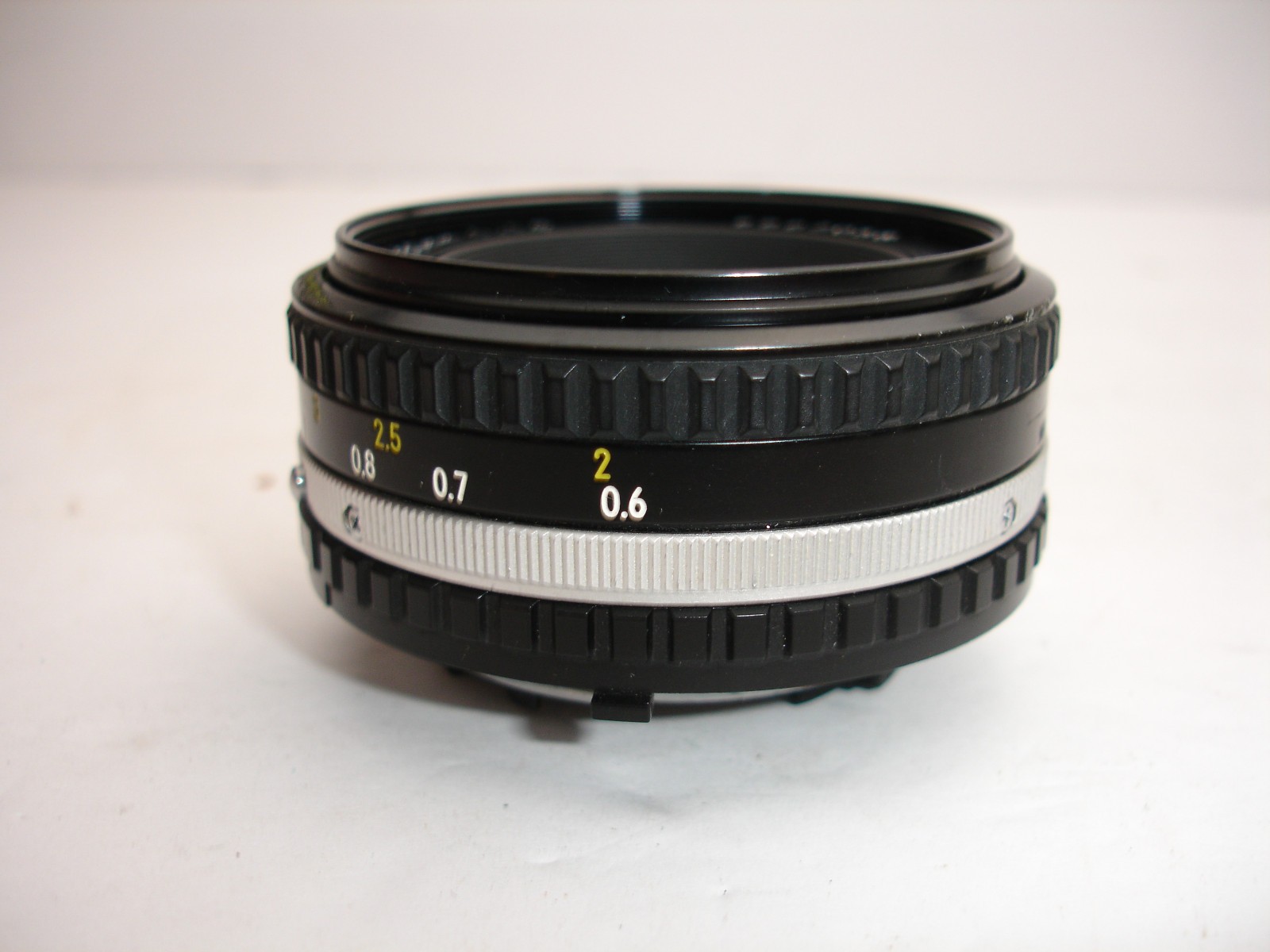 Nikon 50mm F1.8 AI-S Series E Manual Focus Pancake Prime Lens Silver Stripe