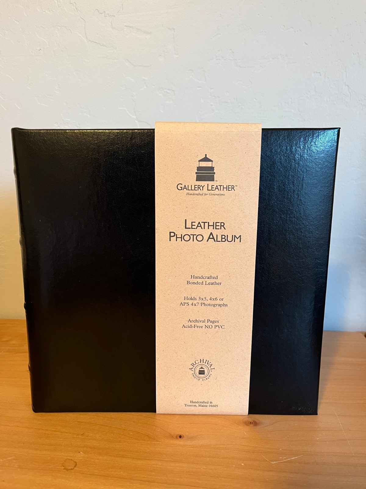 Gallery Leather Photo Black Travel Album 9 1/2″ x 9″ NEW holds 3×5, 4×6, or 4×7