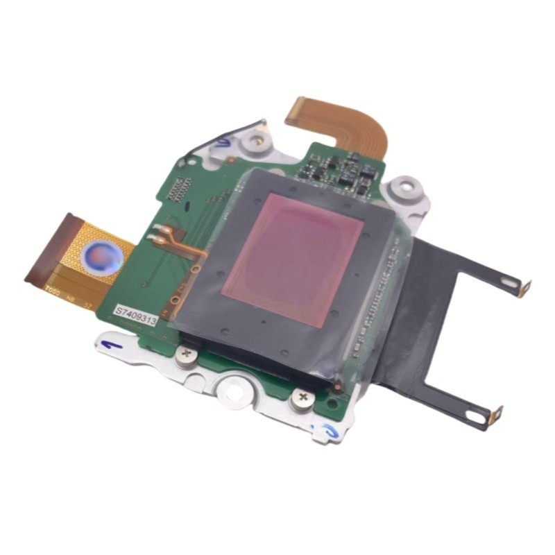 Fast Speed Continuous Sensors APS C Size For Dynamic Scene Photography