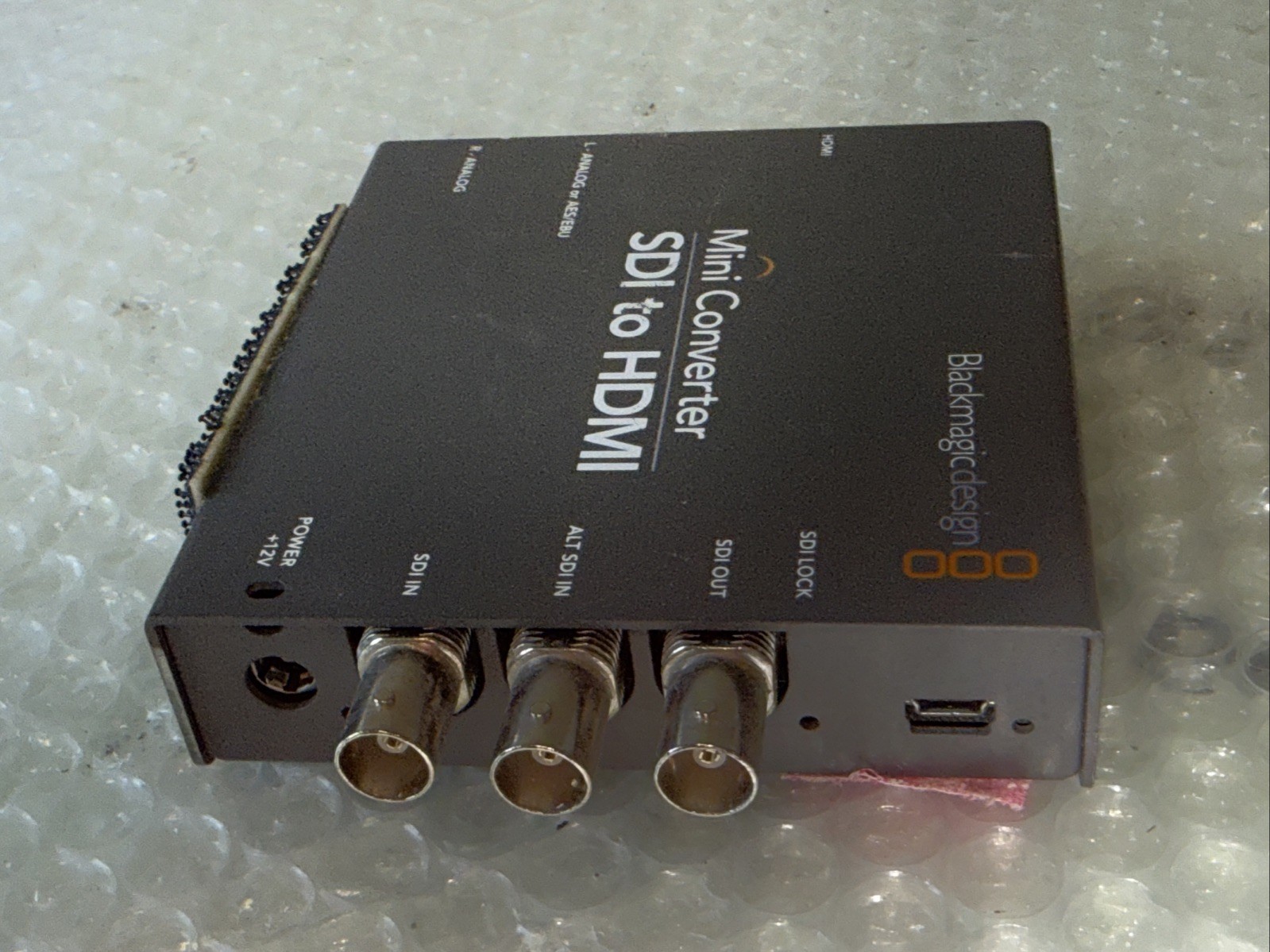 Blackmagic Design Mini Converter SDI to HDMI Only No Power Supply.