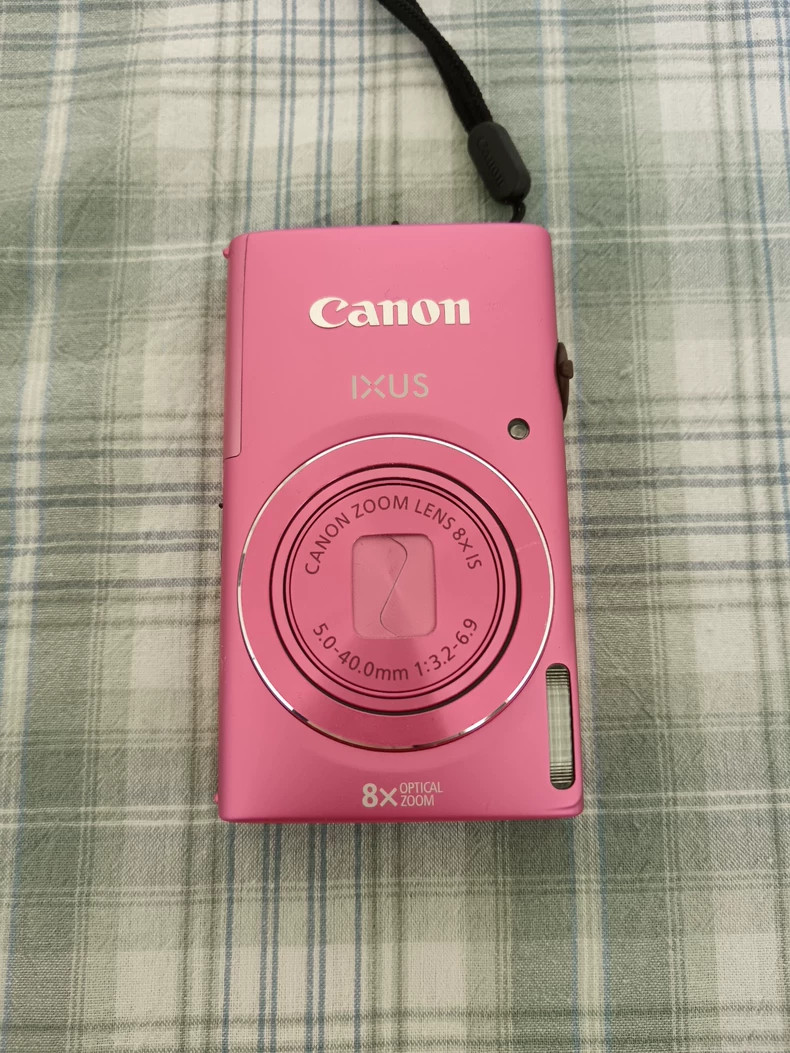 Canon IXUS 140/PowerShot ELPH 130 IS 16.0MP Digital Camera 8x Zoom English Pink
