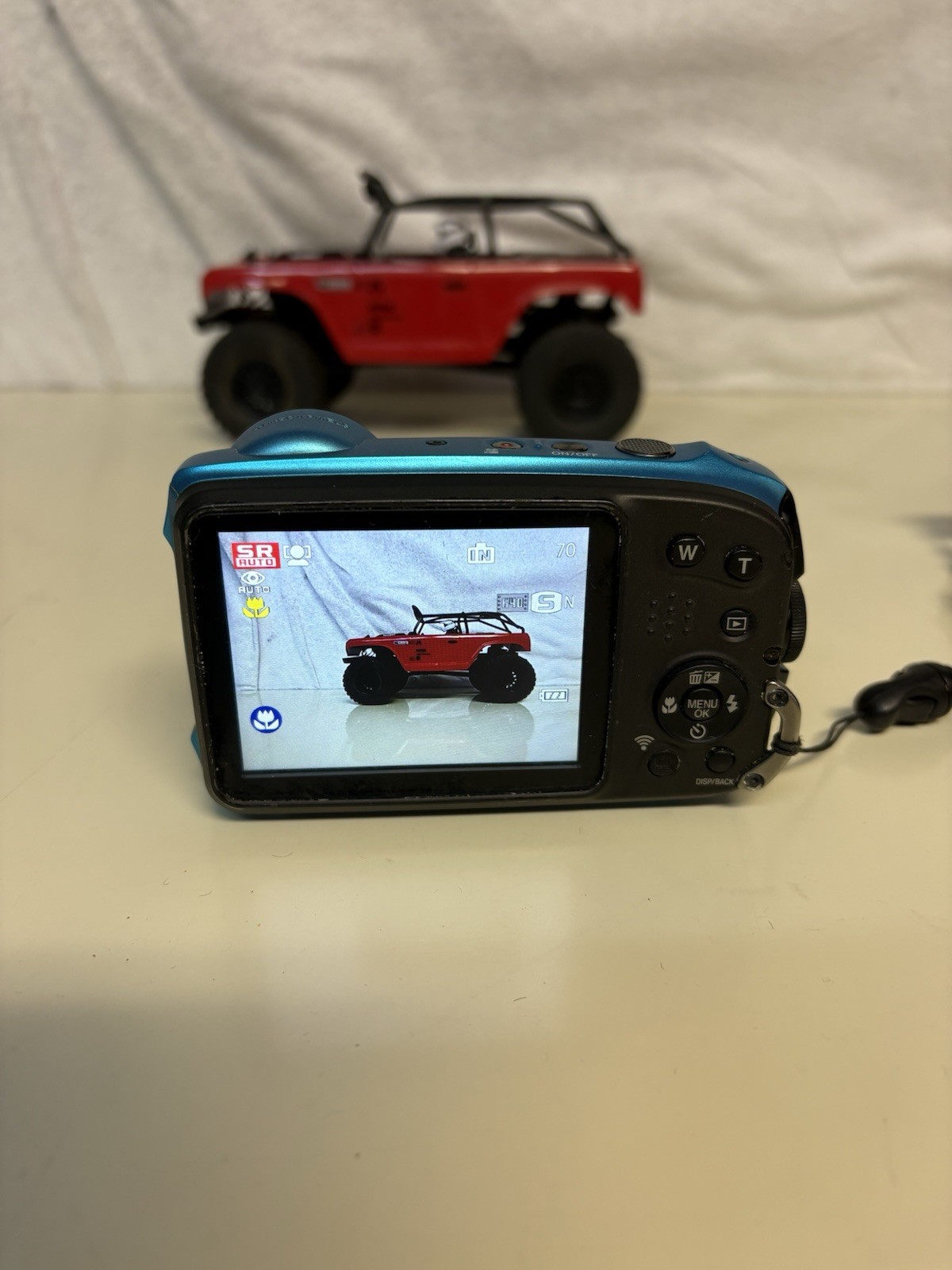 Fujifilm FinePix XP120 16MP Waterproof Digital Camera Sky Blue 5x Zoom Tested