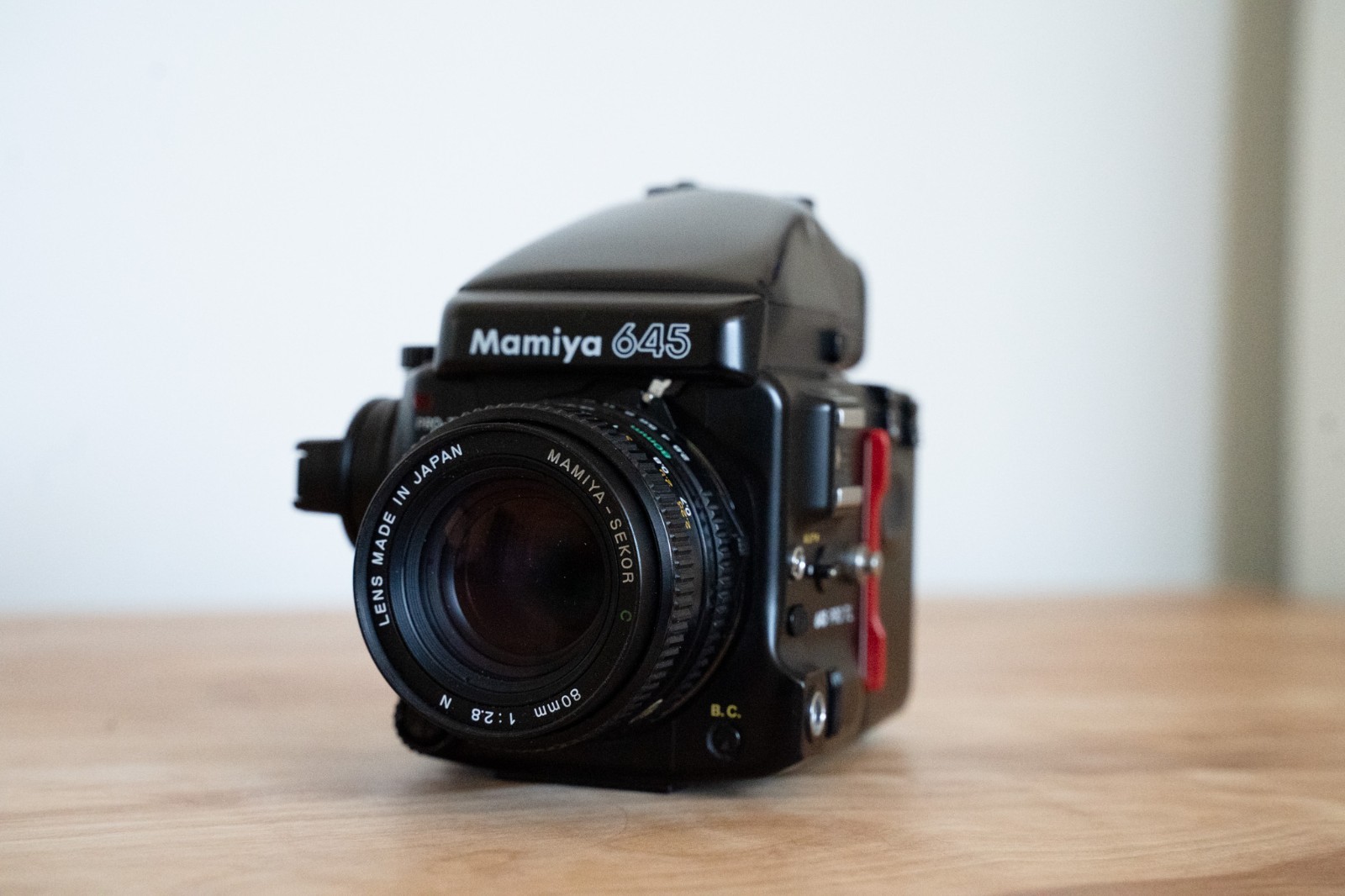 Mamiya 645 Pro TL Medium Format SLR Film Camera with 80 + 40 mm lens Kit