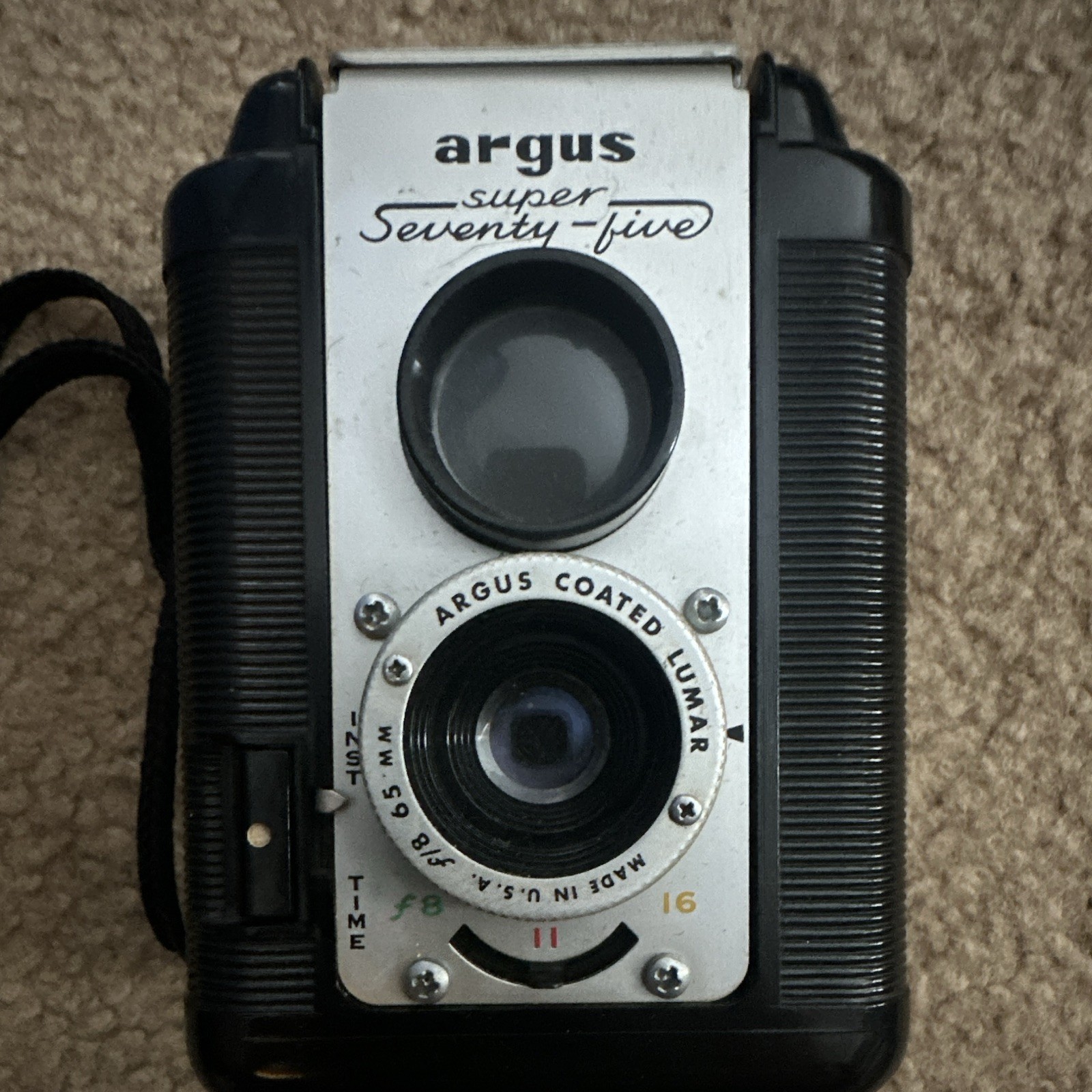 Argus Super Seventy-Five Vintage Black Box Camera untested