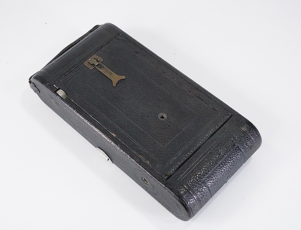 ERNEMANN BOB II, 8.5X14CM, MARKED “FOR CHINA” INSIDE/227457
