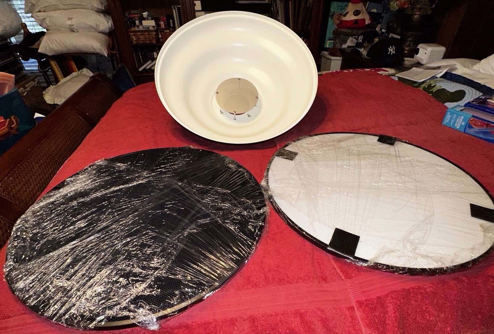 MOLA Demi 22” Beauty Dish (White) NEW w/ Case, MANY Accesry & Profoto Speed Ring