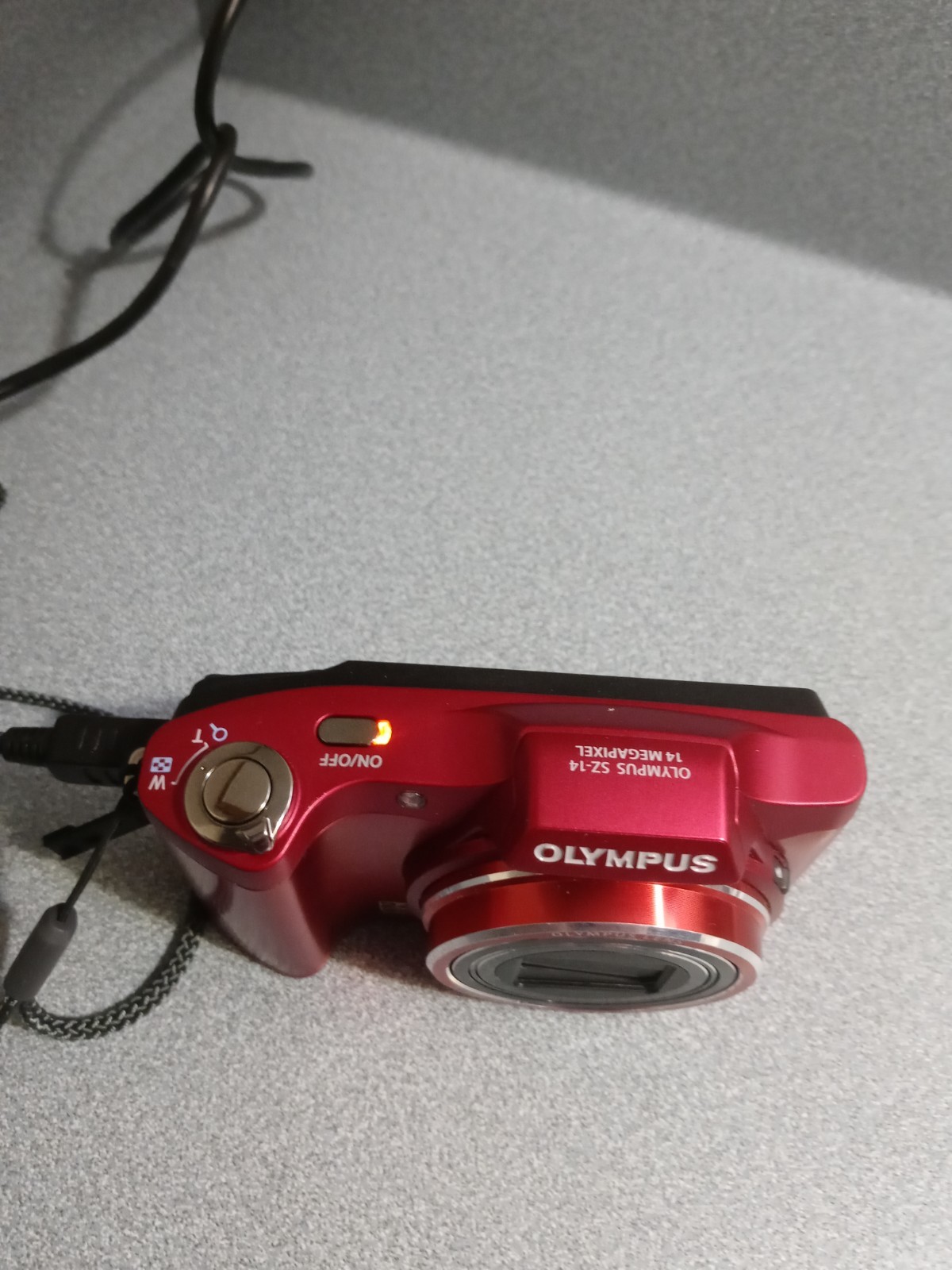 Olympus SZ-14 Digital Camera Red 14.0MP with Battery,pny4gb,& charger – Tested.