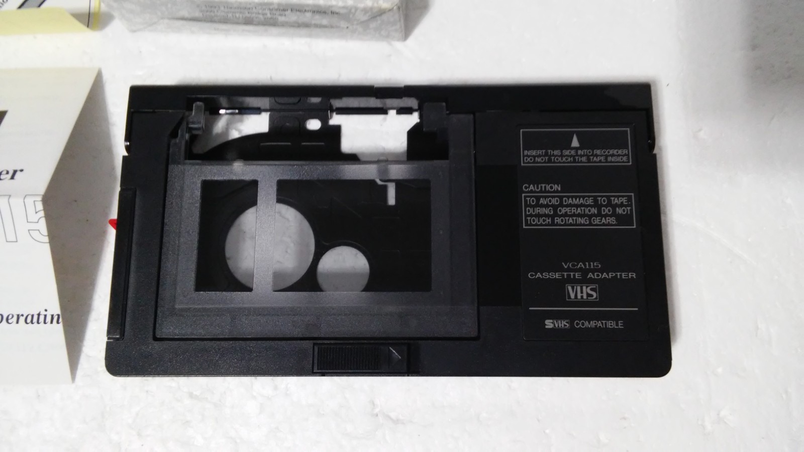RCA VCA115 Universal VHS-C Cassette Adapter-VCR Vintage Camcorder