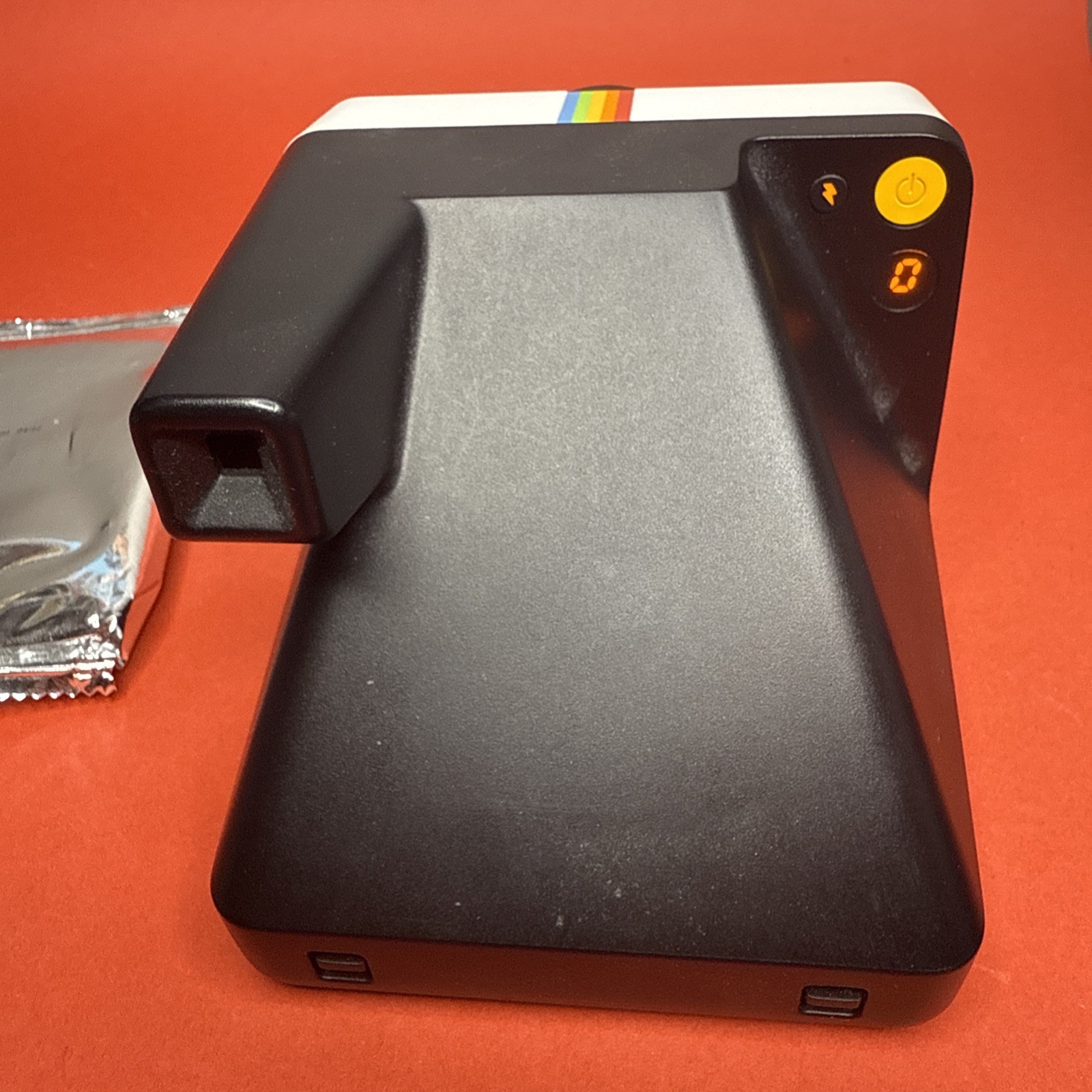 Polaroid Now Black White Autofocus 35-40mm 1:11 Built-in Flash Instant Camera
