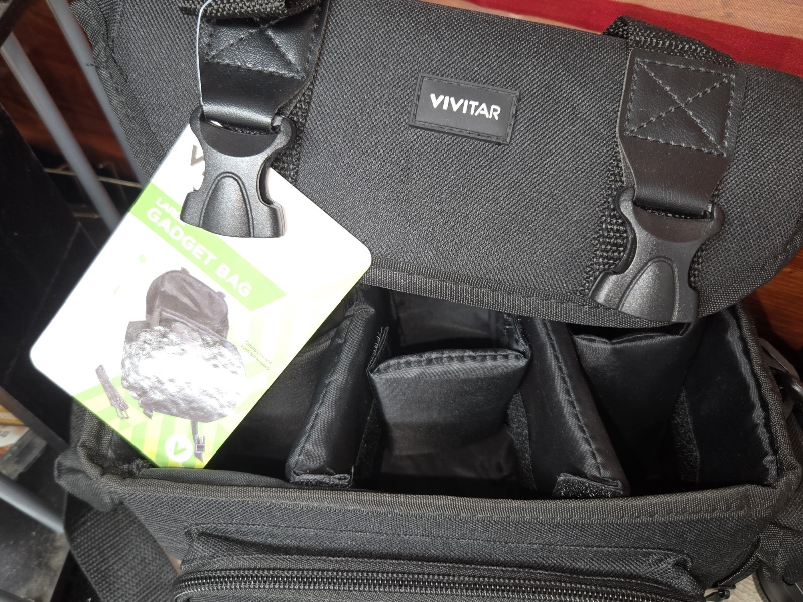 Camera Accesories 16 Pc Lot BUNDLE Vivitar bag, XIT Lens, Cleaner, Covers, Flash