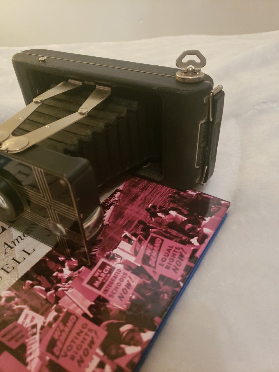 Eastman Kodak Jiffy Six-16 Camera