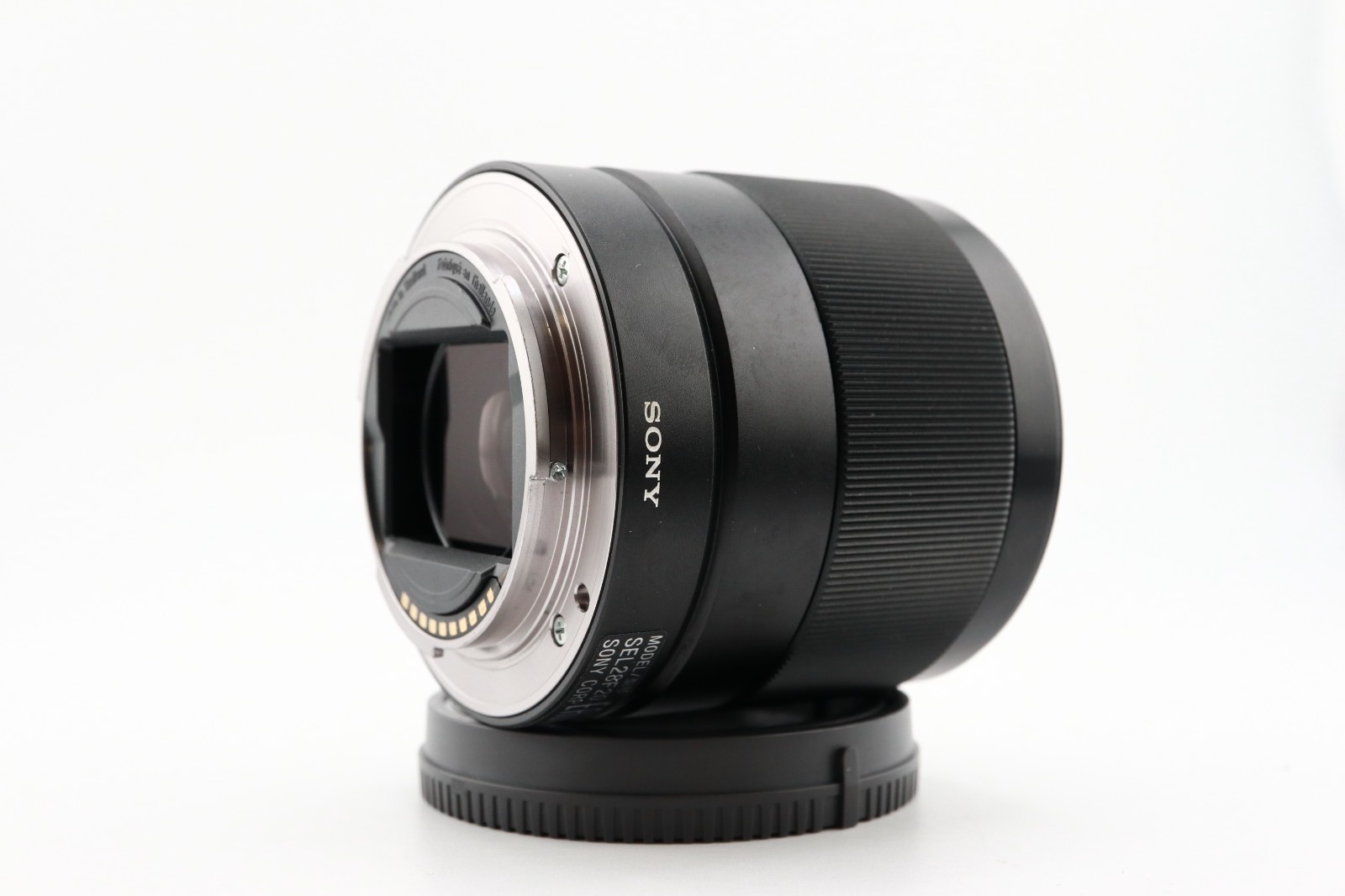 Sony FE 28mm f2 Lens E Mount SEL28F20 Excellent 0184705