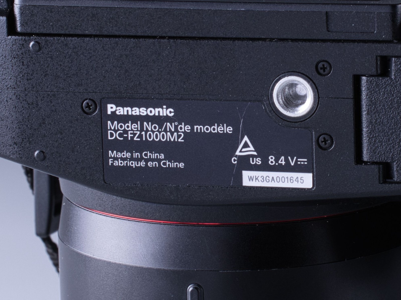 Panasonic Lumix DMC-FZ1000 20.1MP 4K Bridge Camera with Leica 25–400mm Lens