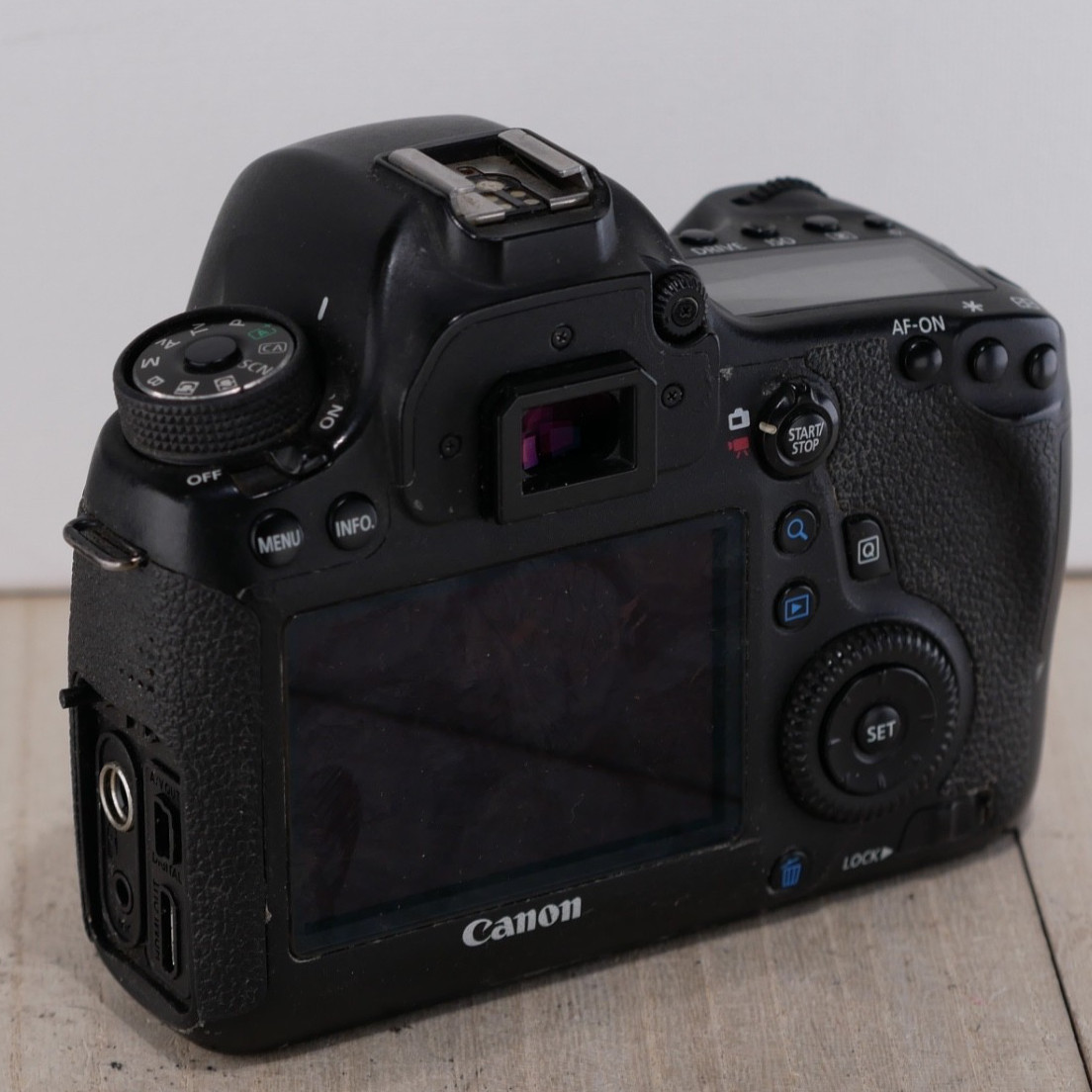 Canon EOS 6D 20 MP Digital DSLR Camera Body *P/R* 14,936 SHUTTER *SEE DESCR*
