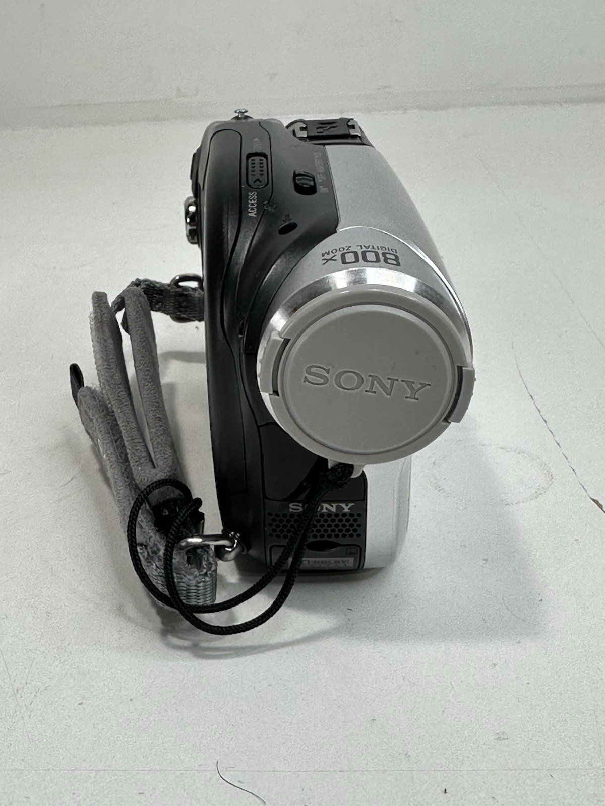 Sony Handycam DCR-DVD92 DVD video camera camcorder TESTED WORKING