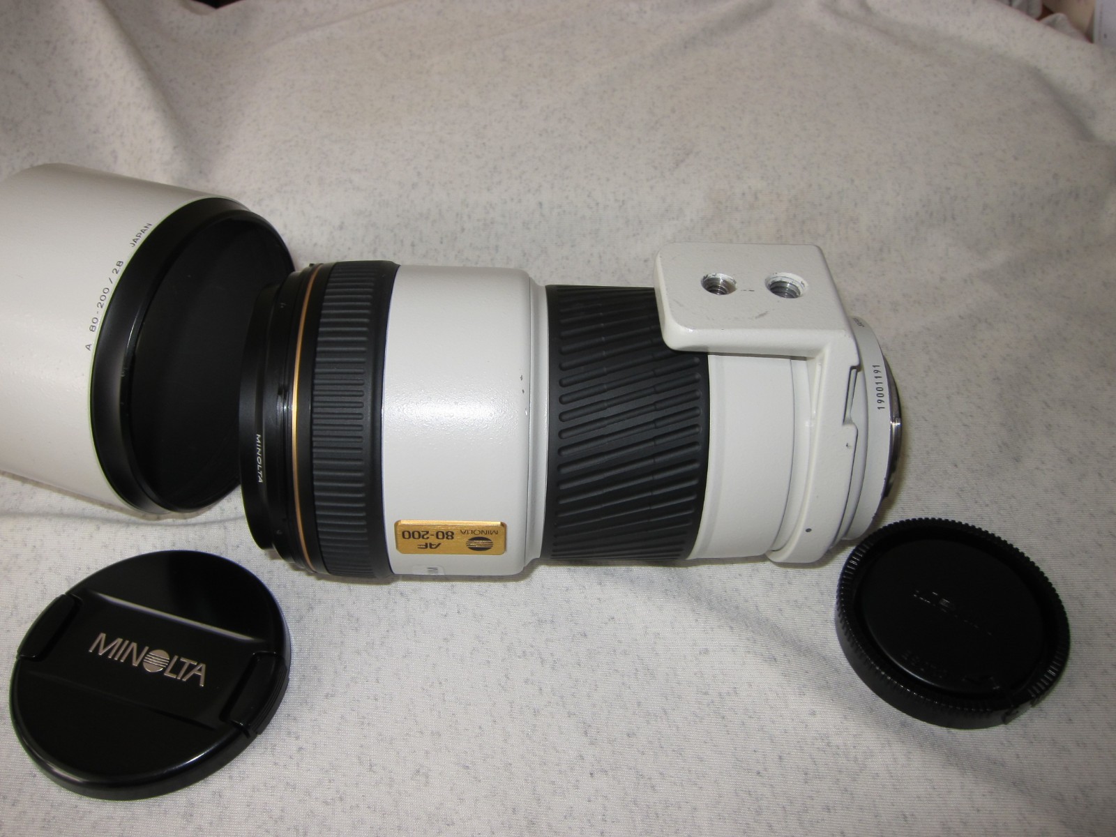 Minolta High Speed AF APO Tele Zoom 80-200mm 1:2.8 Sony/Minolta A-Mount Japan.