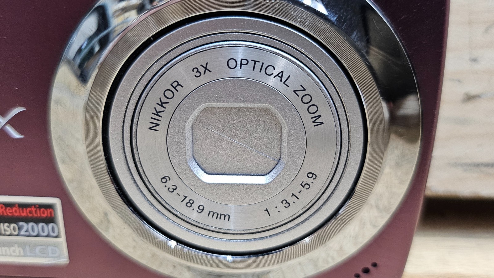 Nikon COOLPIX S220 10.0MP Digital Camera – Plum *CAMERA ONLY*