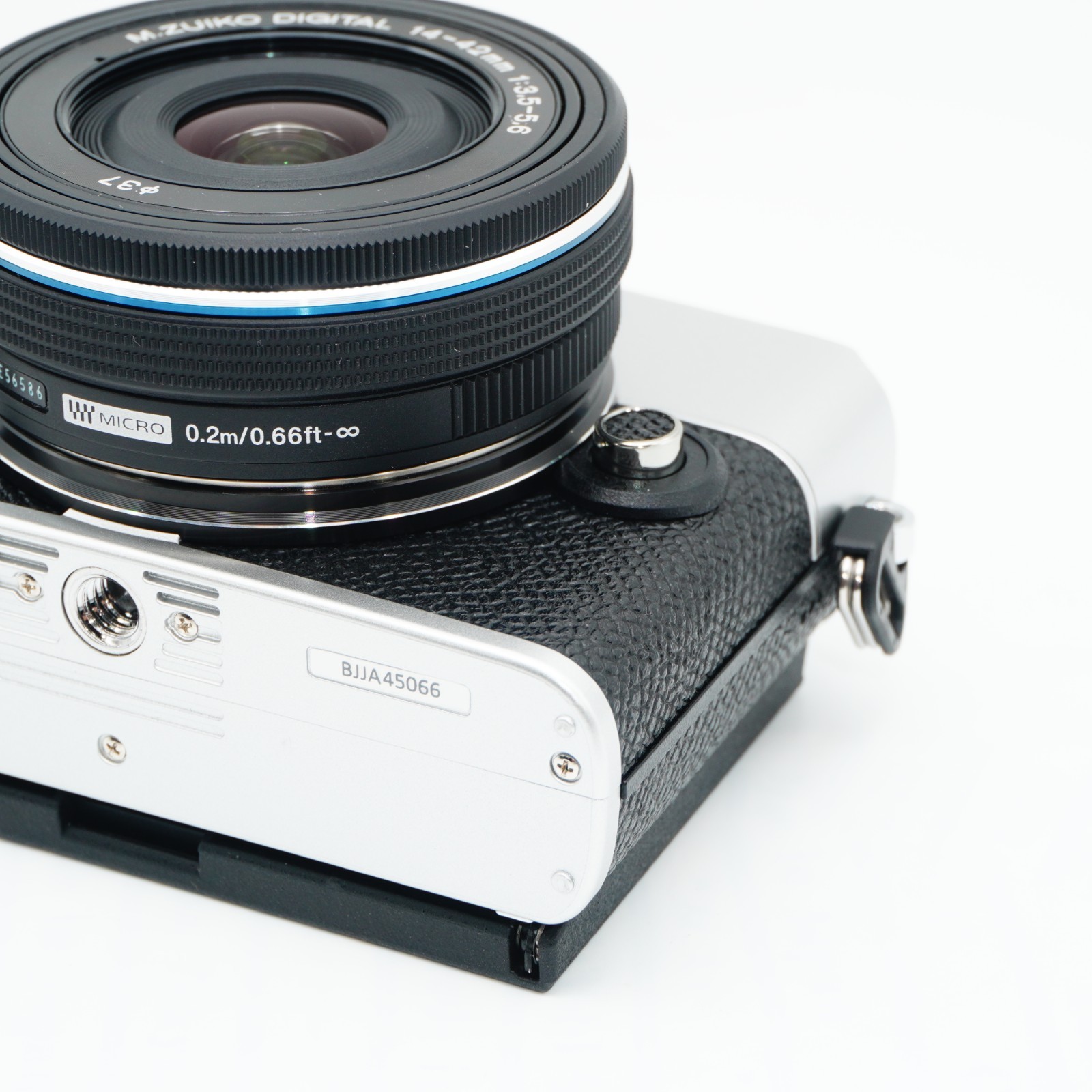 “Mint / 615 Counts” OLYMPUS PEN E-P7 14-42mm Lens Kit Silver #07003
