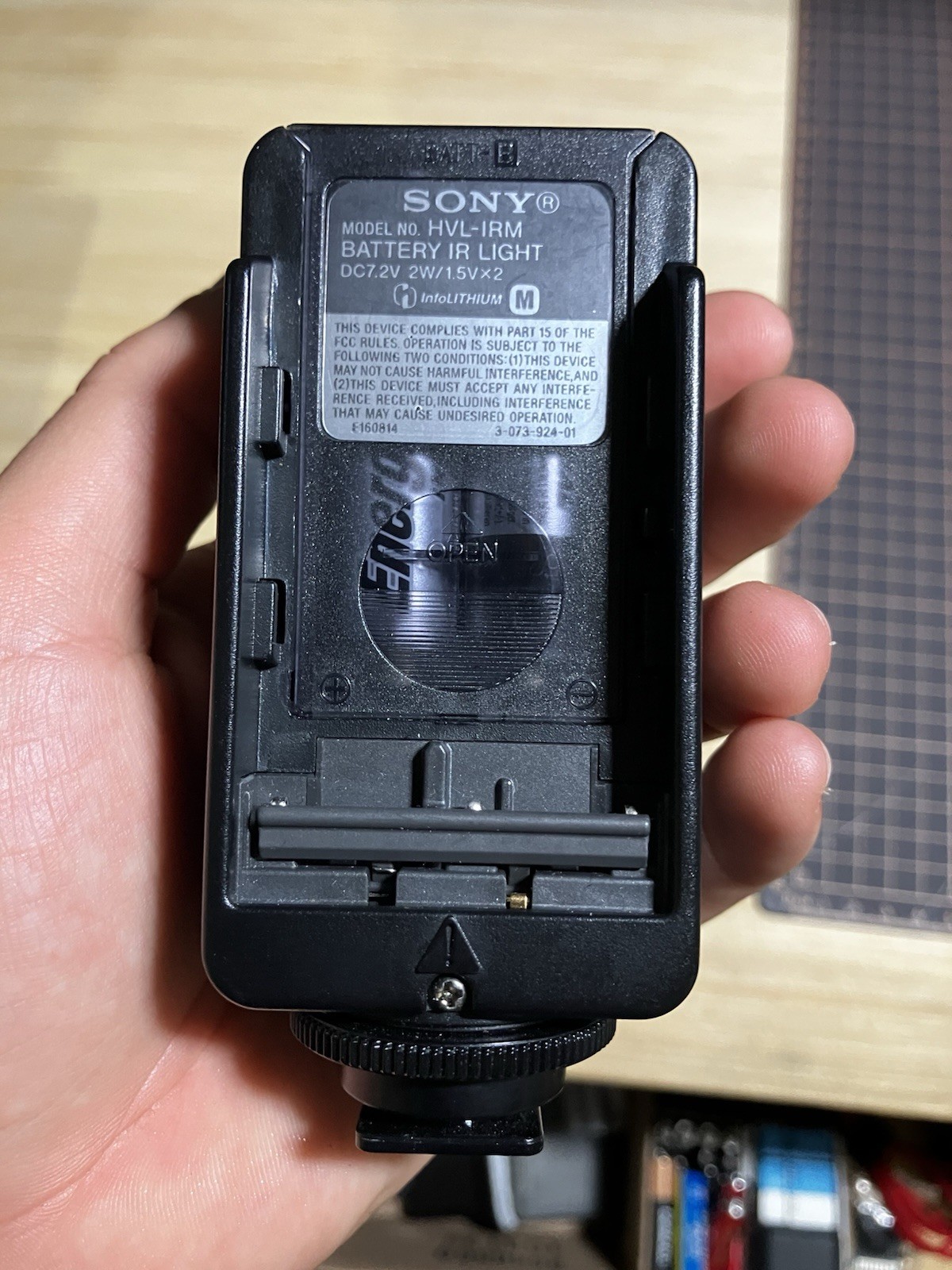 Sony HVL-IRM IR Infrared LIGHT Battery Powered GHOST HUNTING -RARE- For Handycam