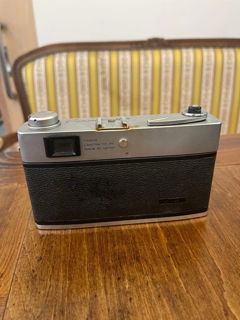 Canon QL Film Camera with Leather Case Compact Vintage Photography Gear