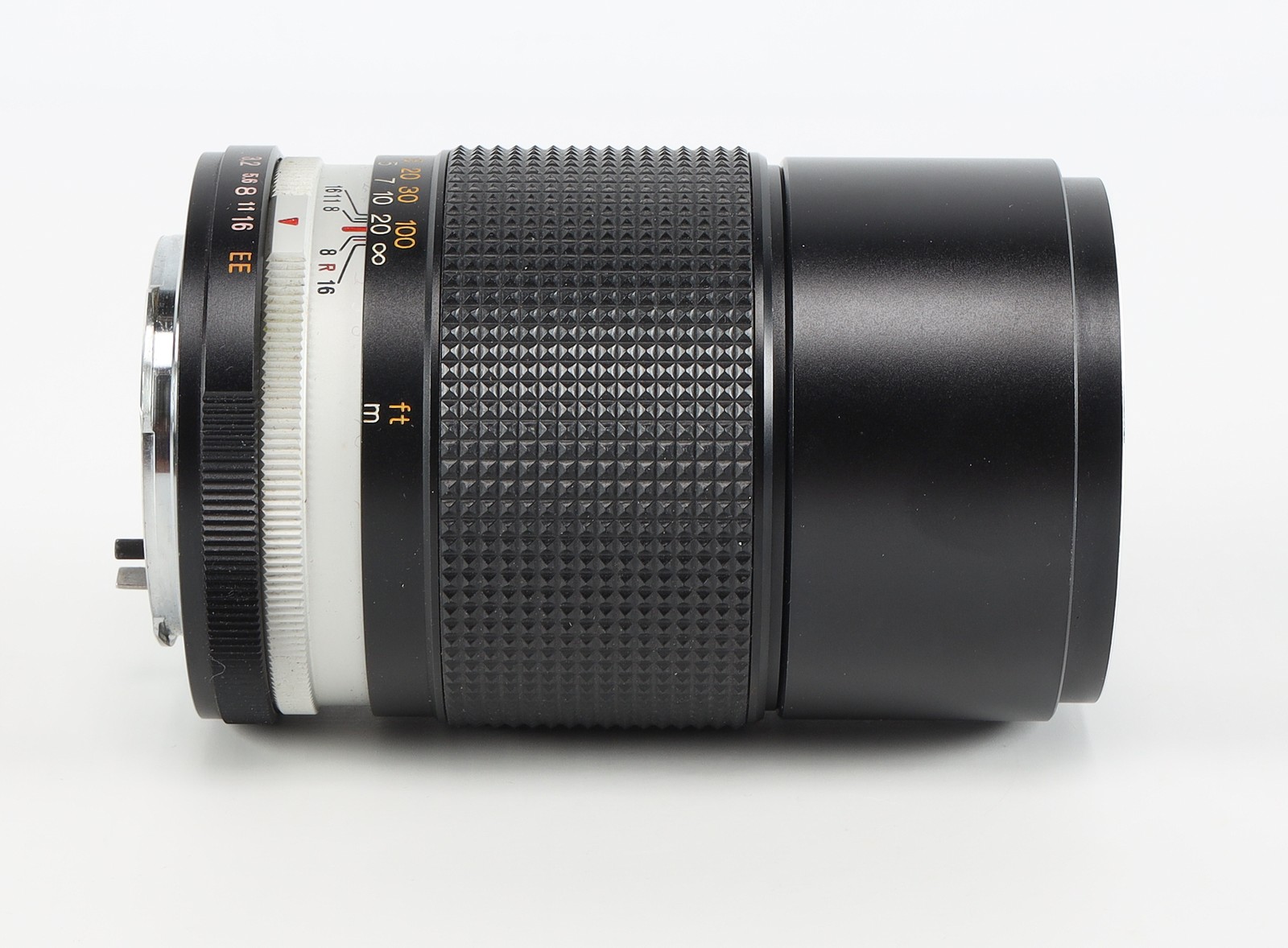 Konica 135mm F/3.2 – Hexanon EE AR Mount Camera Lens {55mm}