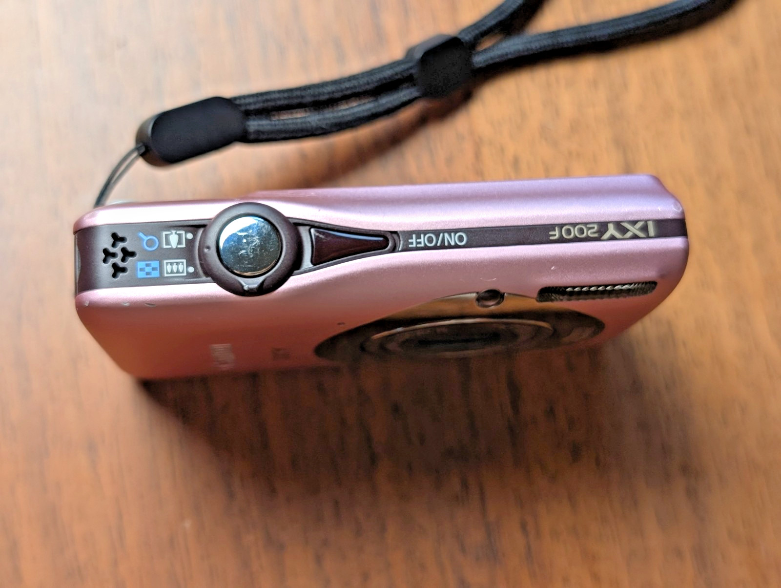 Excellent Canon IXY 200F Power Shot SD1300 IS DIGITAL ELPH IXUS 105 English OK