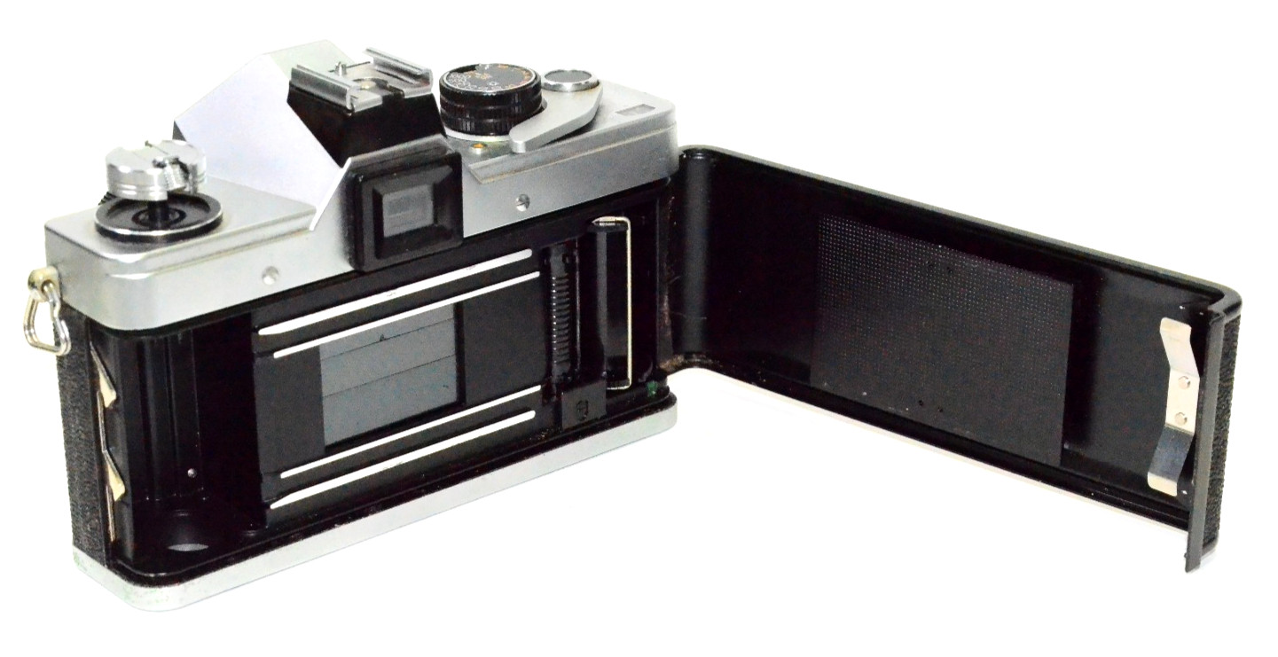 PRAKTICA LTL 35MM Camera w/PENTACON Auto 50MM f/1.8 Lens & Leather Case -READ-