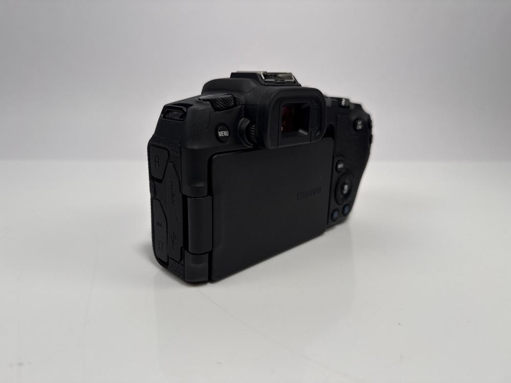 Canon EOS RP Mirrorless Camera 26.2MP Full Frame 4K WiFi Body Only Black