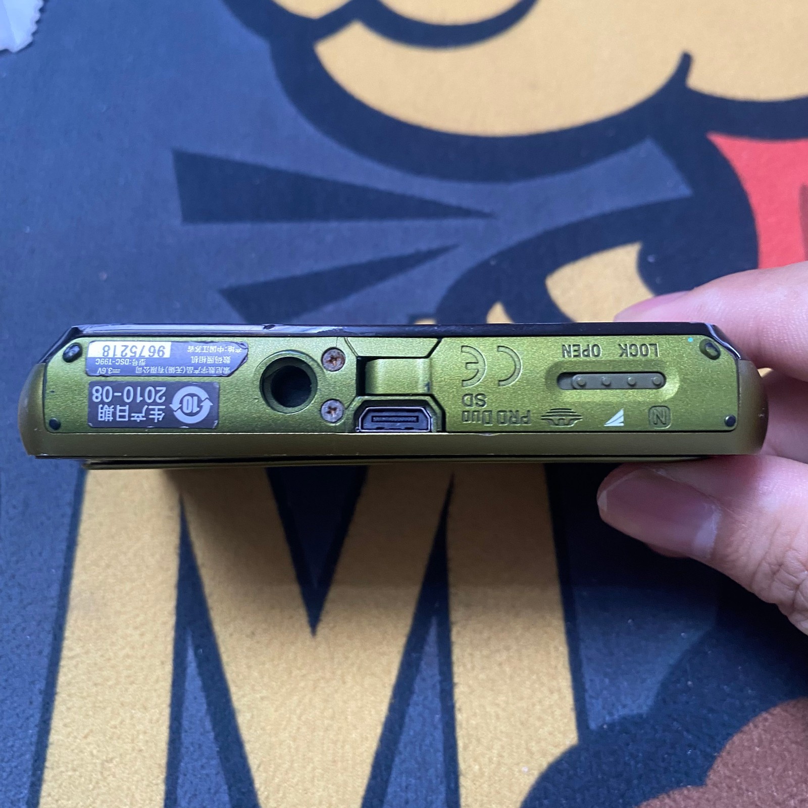 SONY Cyber Shot DSC-T99D 14.1MP CCD Vintage Digital Camera 4x Optical Zoom Green