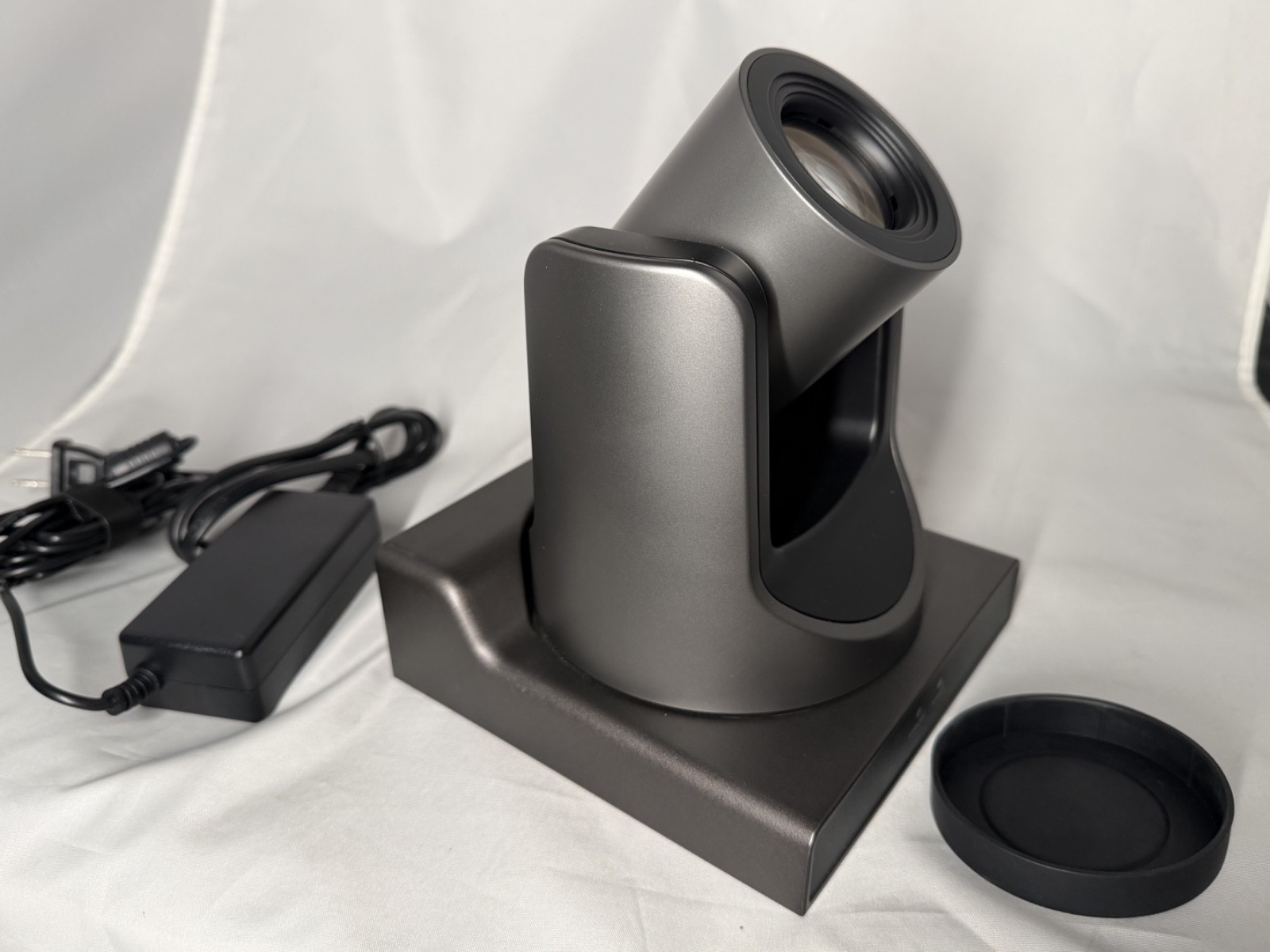 PTZ Avkans 30×1-NDI camera (POE)