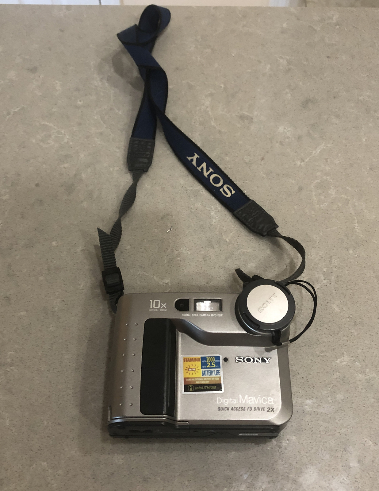 Sony Mavica Digital Still Camera Model # MVC-FD71 Untested for parts/repair
