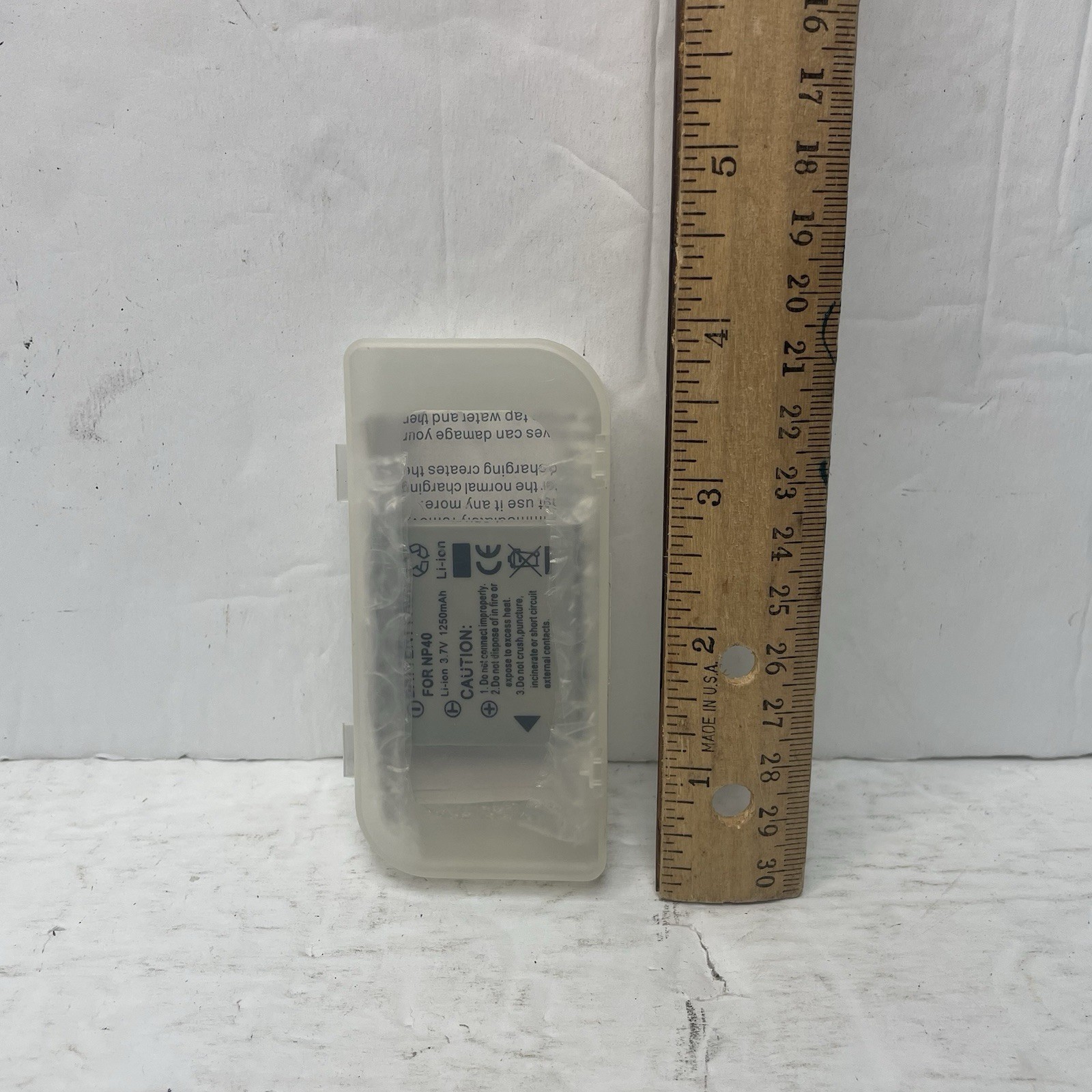 Rechargeable Li-ion Battery for Digital Cameras – 3.7V 1250mAh – NP40 – Good