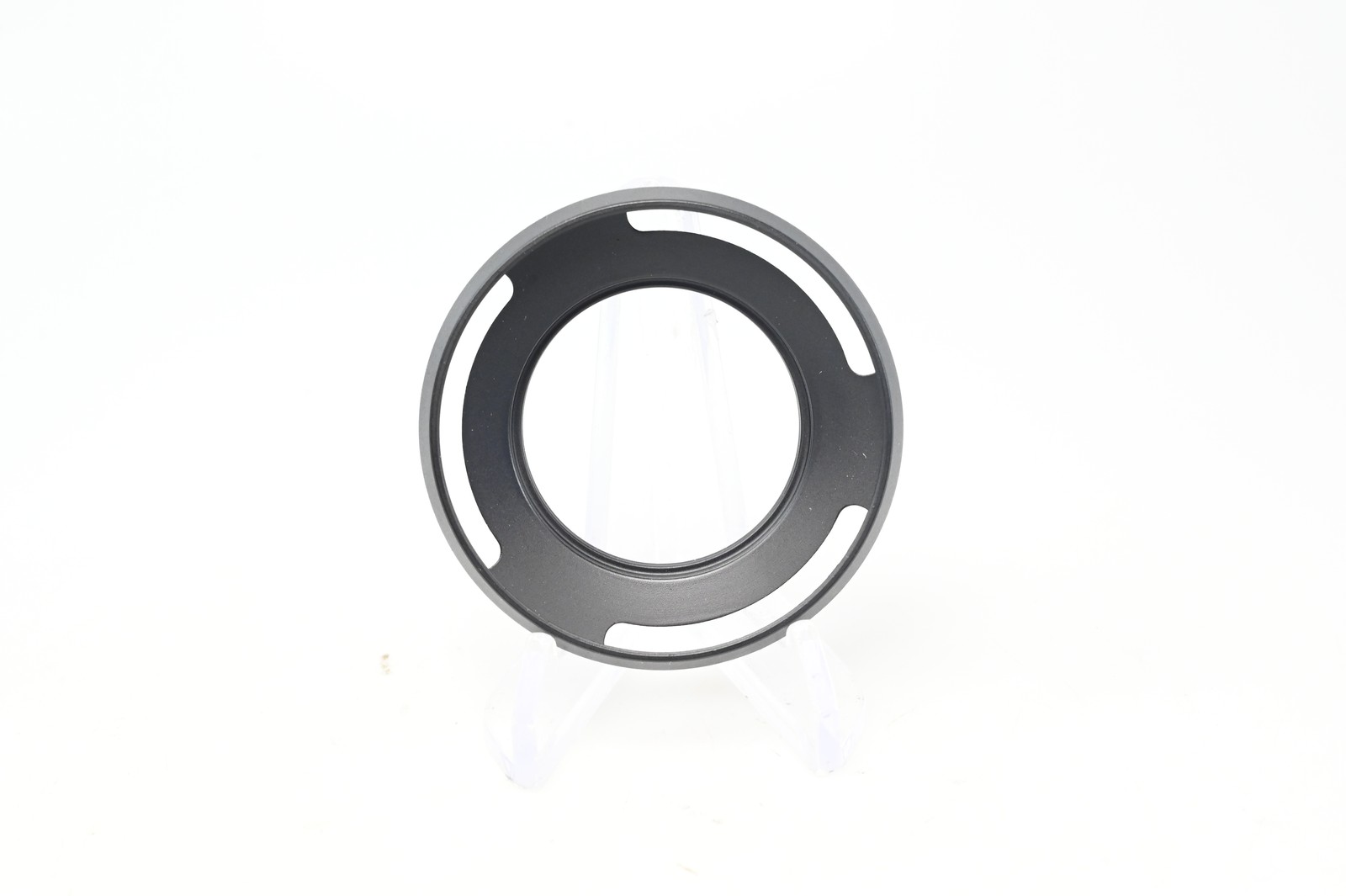 Vello LHS-1650B Dedicated Lens Hood For Sony #G945