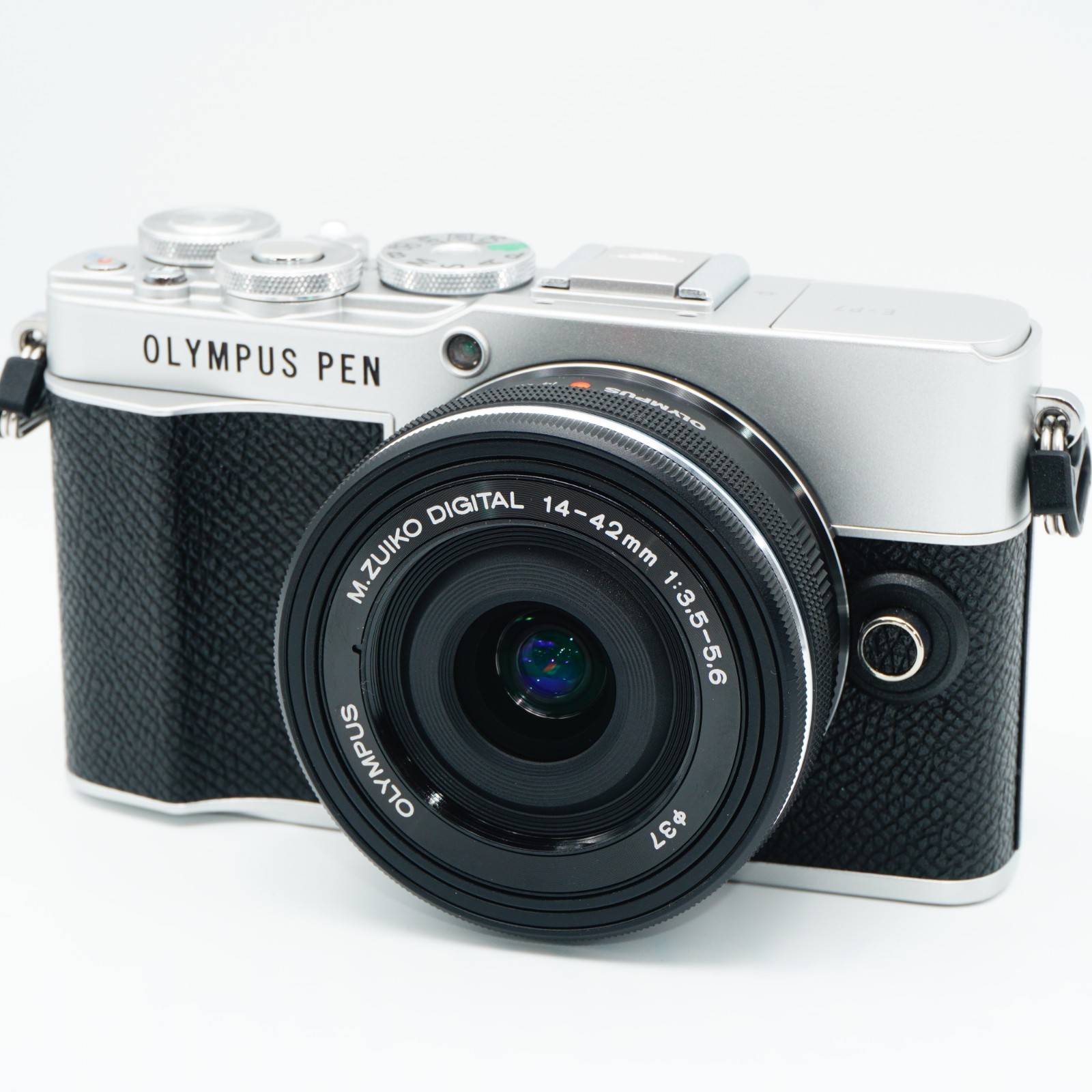 “Mint / 660 Counts” OLYMPUS PEN E-P7 14-42mm Lens Kit Silver #07001