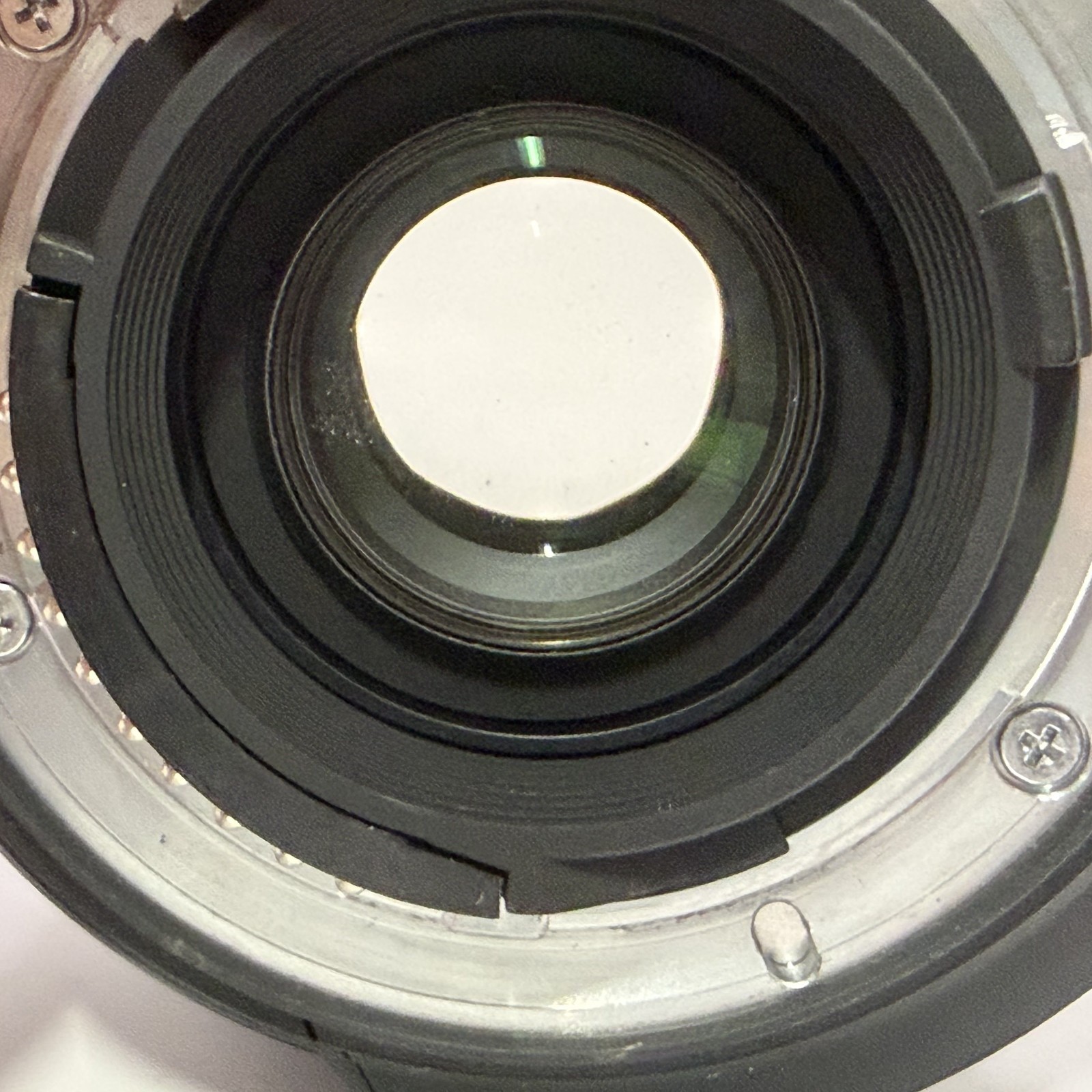 Nikon Nikkor AF-S 18-200mm f/3.5-5.6 G VR DX IF ED Lens for Nikon Digital