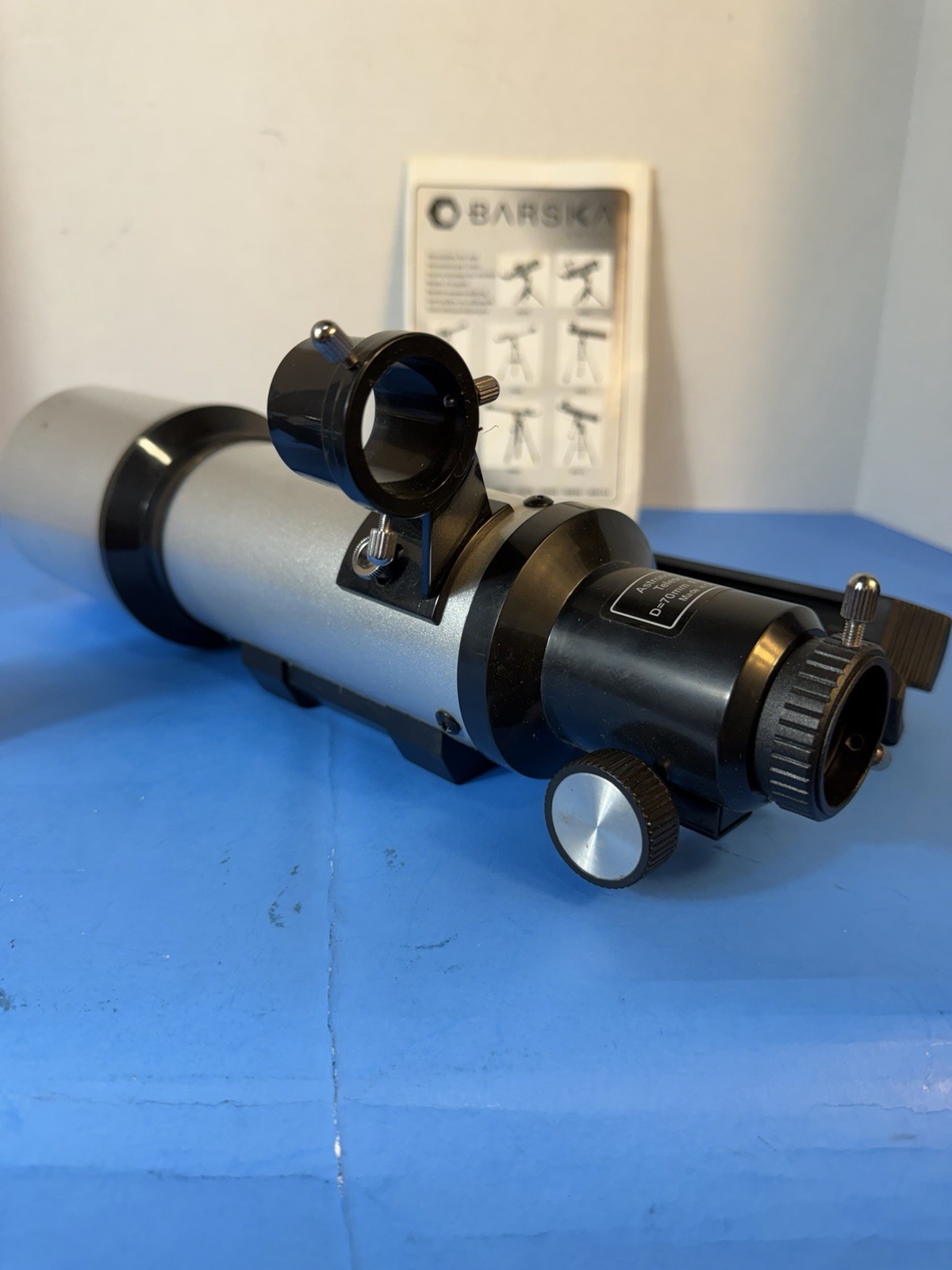 BARSKA Starwatcher refracting telescope 400×70 mm with tripod, case