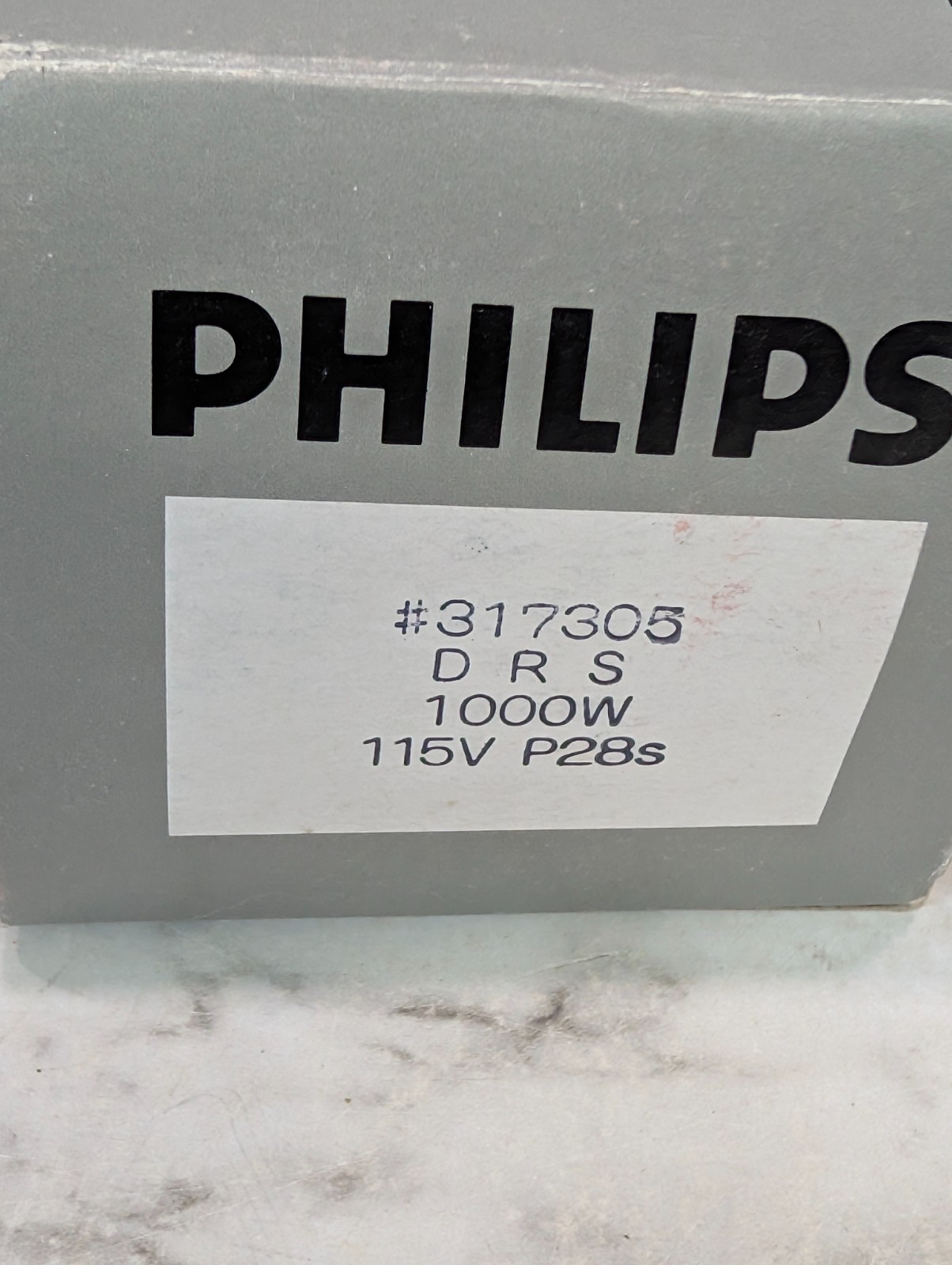 DRS Projector Lamp Projection Light Bulb 120v 1000w G.E. Brand P28s #317305