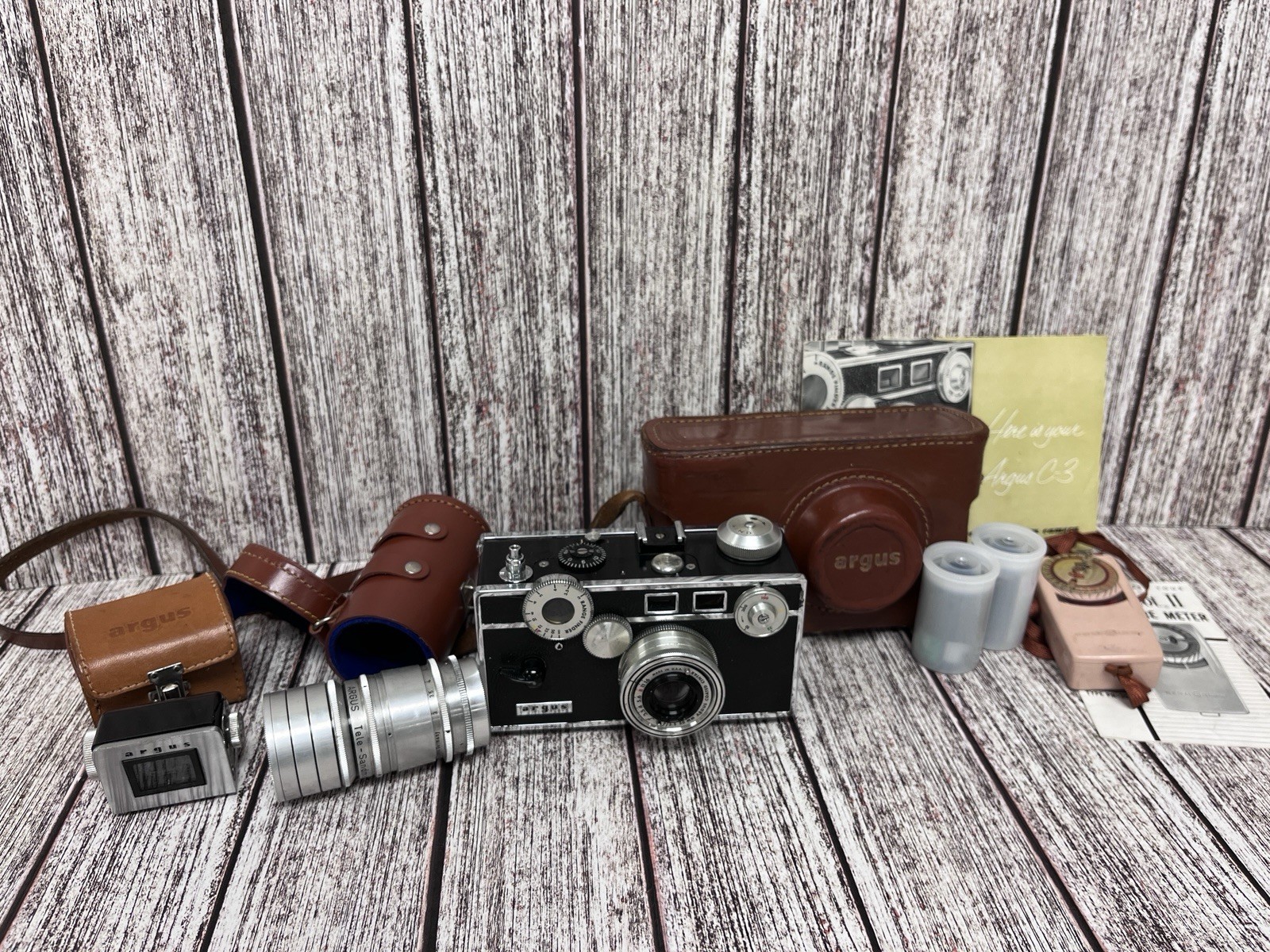 Vintage Argus C3 Black 35mm “Brick” Film Camera with Case, 100mm lens & Access.