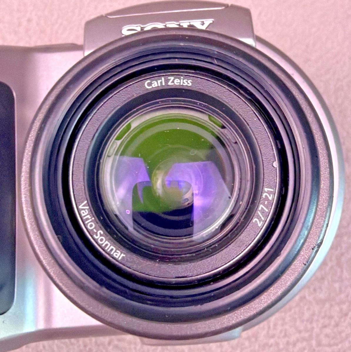 Sony Mavica MVC-CD400 4.0MP CD Digital Camera Black Silver & Cd’s New Battery