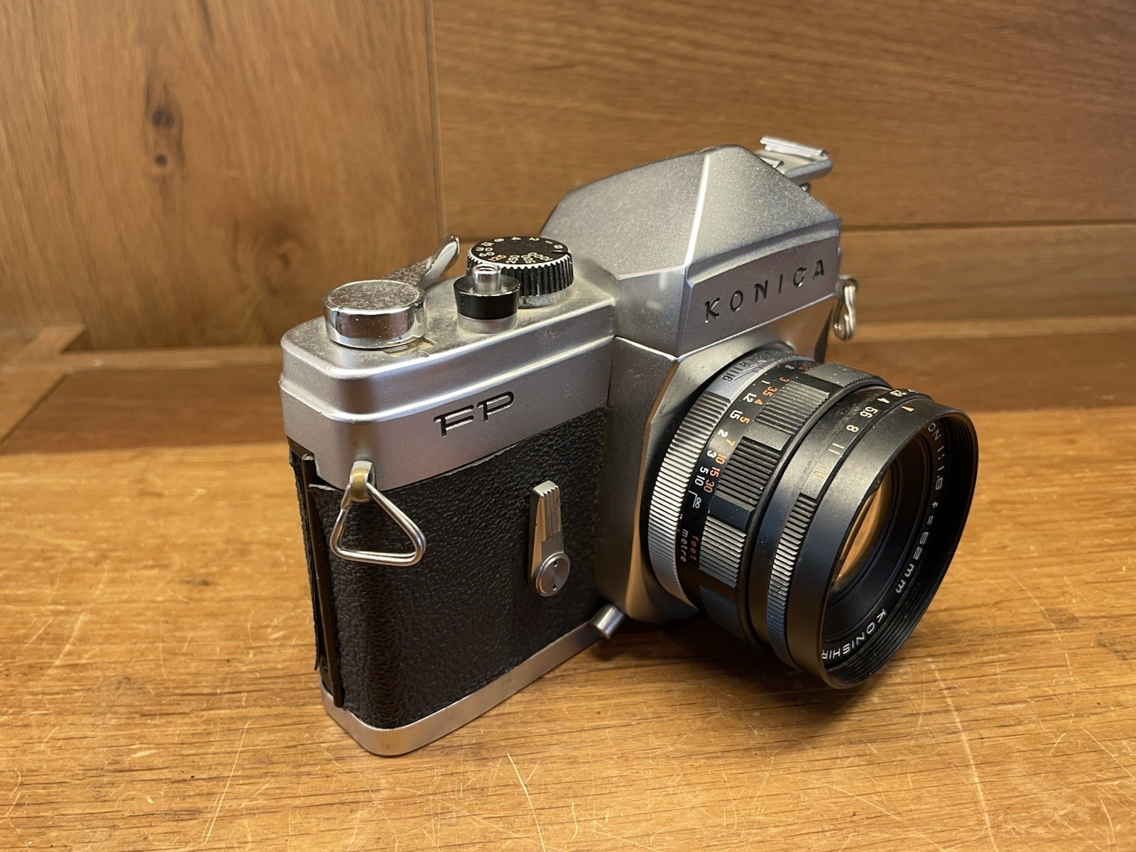 *Near Mint – * Konica FP SLR 35mm Film Camera Hexanon 52mm F/1.8 Lens From Japan