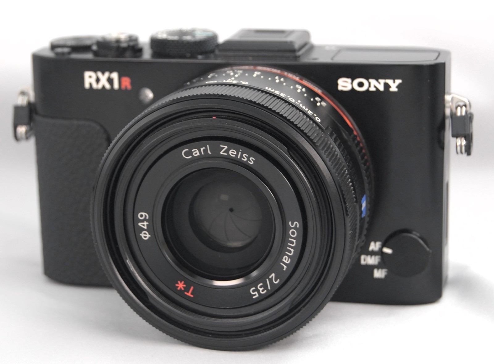 35 Language Available【Near MINT】Sony Cyber-shot DSC-RX1R Full Frame Camera Japan