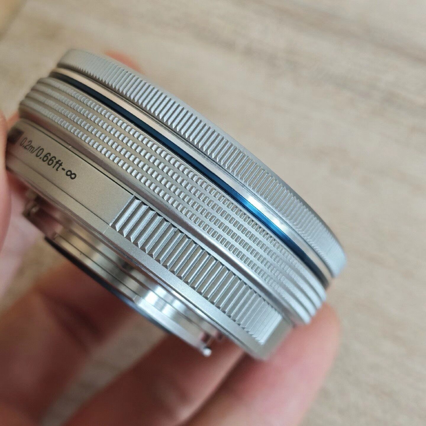 Olympus M.Zuiko 14-42mm f/3.5-5.6 Digital EZ Lens Silver Near Mint Auto Focus