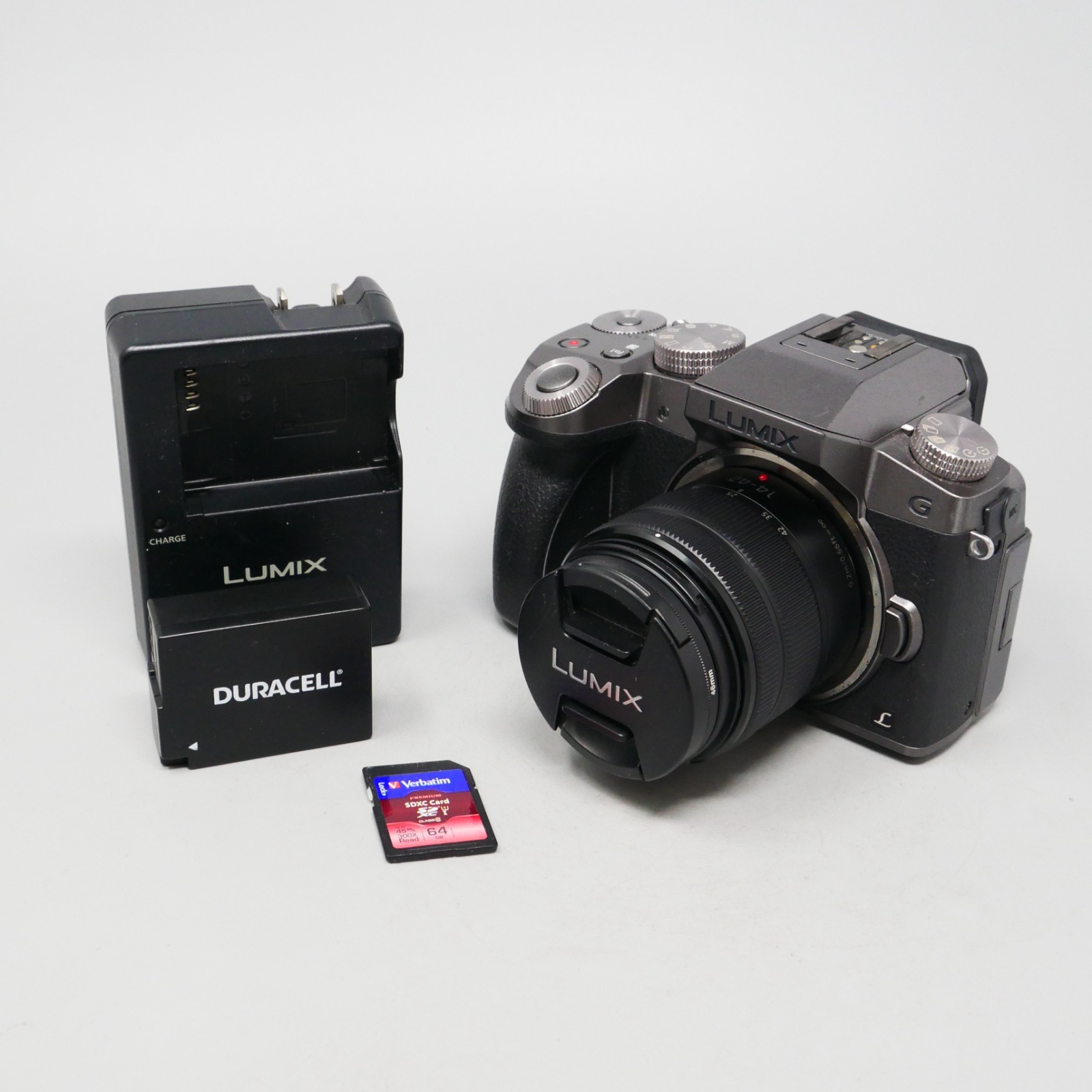 Panasonic LUMIX G7 4K Mirrorless Camera with 14-42mm Lens – Shutter Count 2K