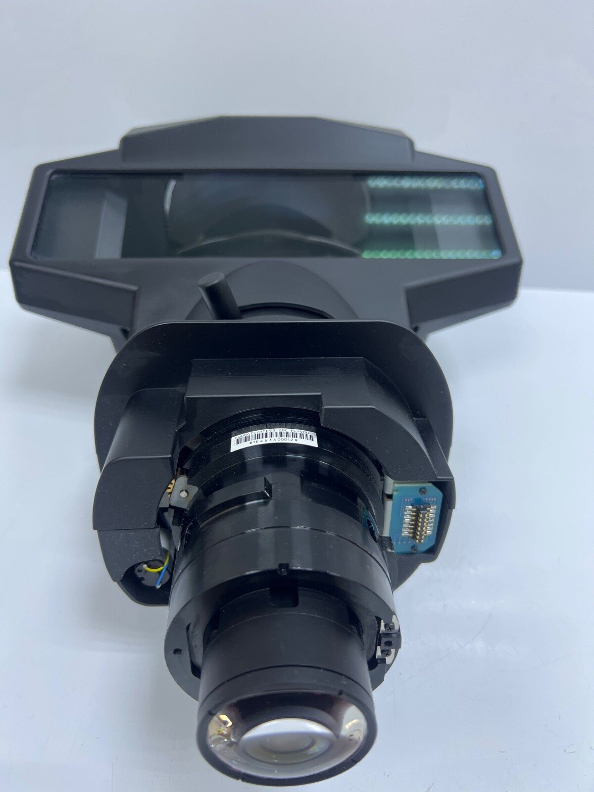 HITACHI / MAXELL FL-900 Ultra Short Throw Lens F2:0 , F=5.62mm