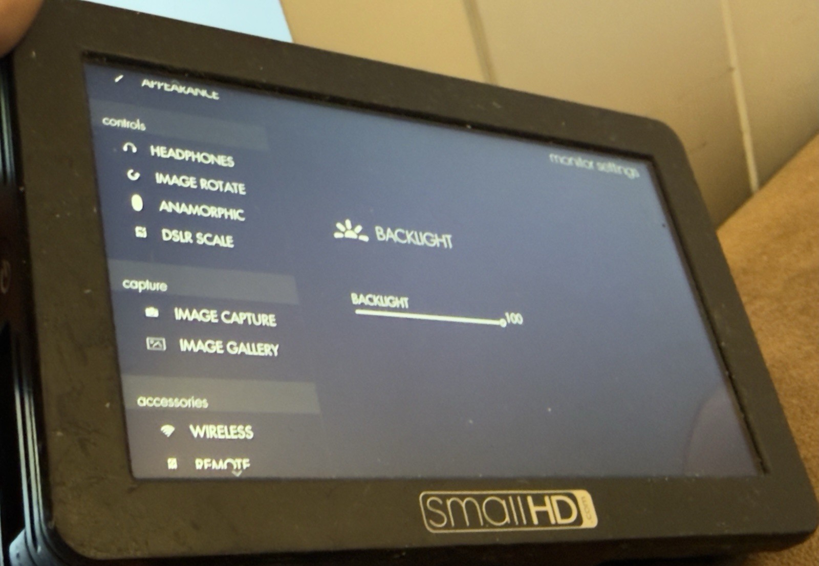SmallHD FOCUS 5″ On-Camera IPS Touchscreen Monitor